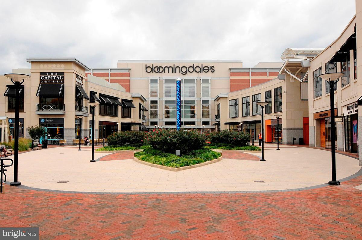 FRIENDSHIP HEIGHTS - Residential