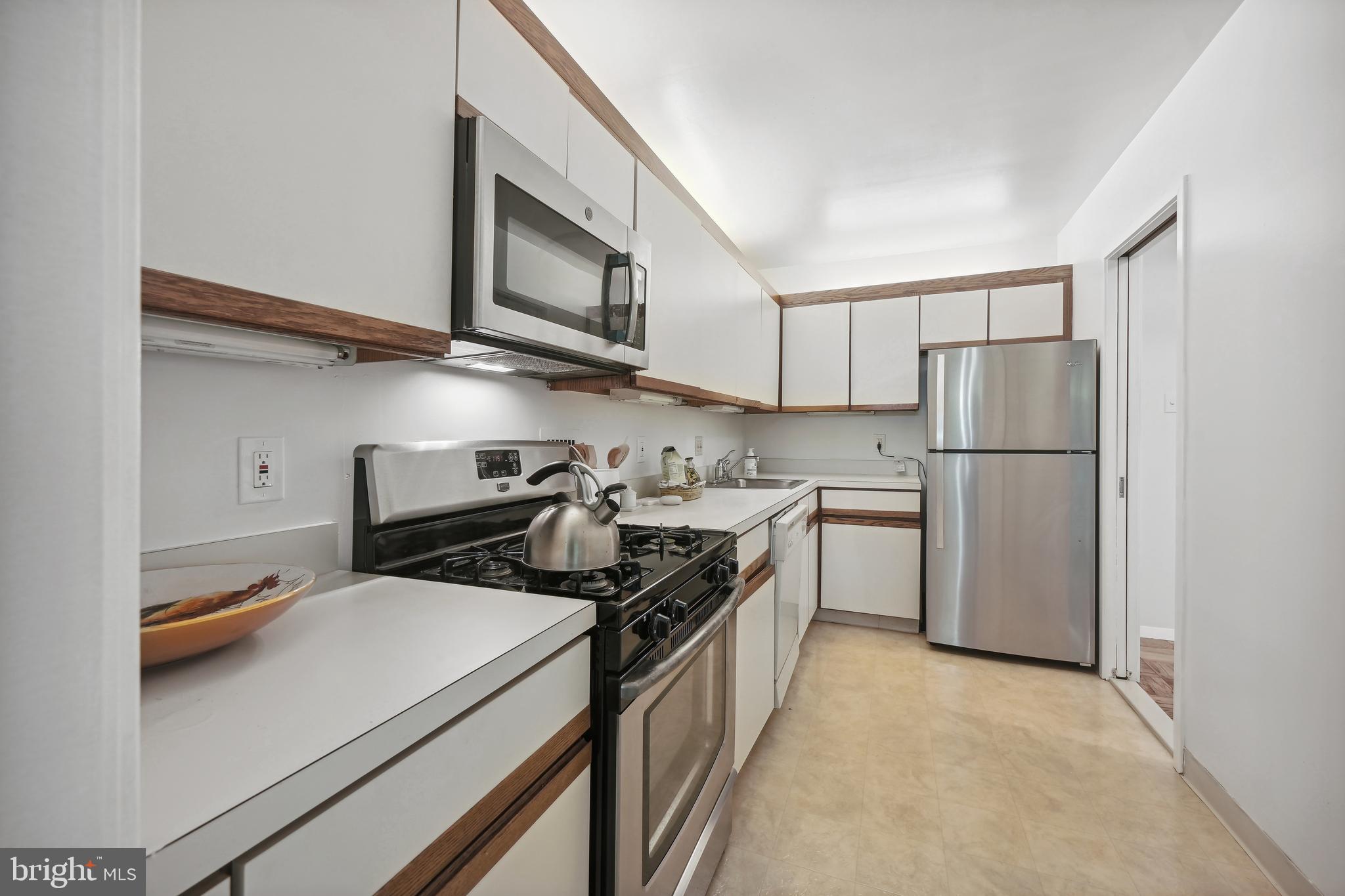 FRIENDSHIP HEIGHTS - Residential