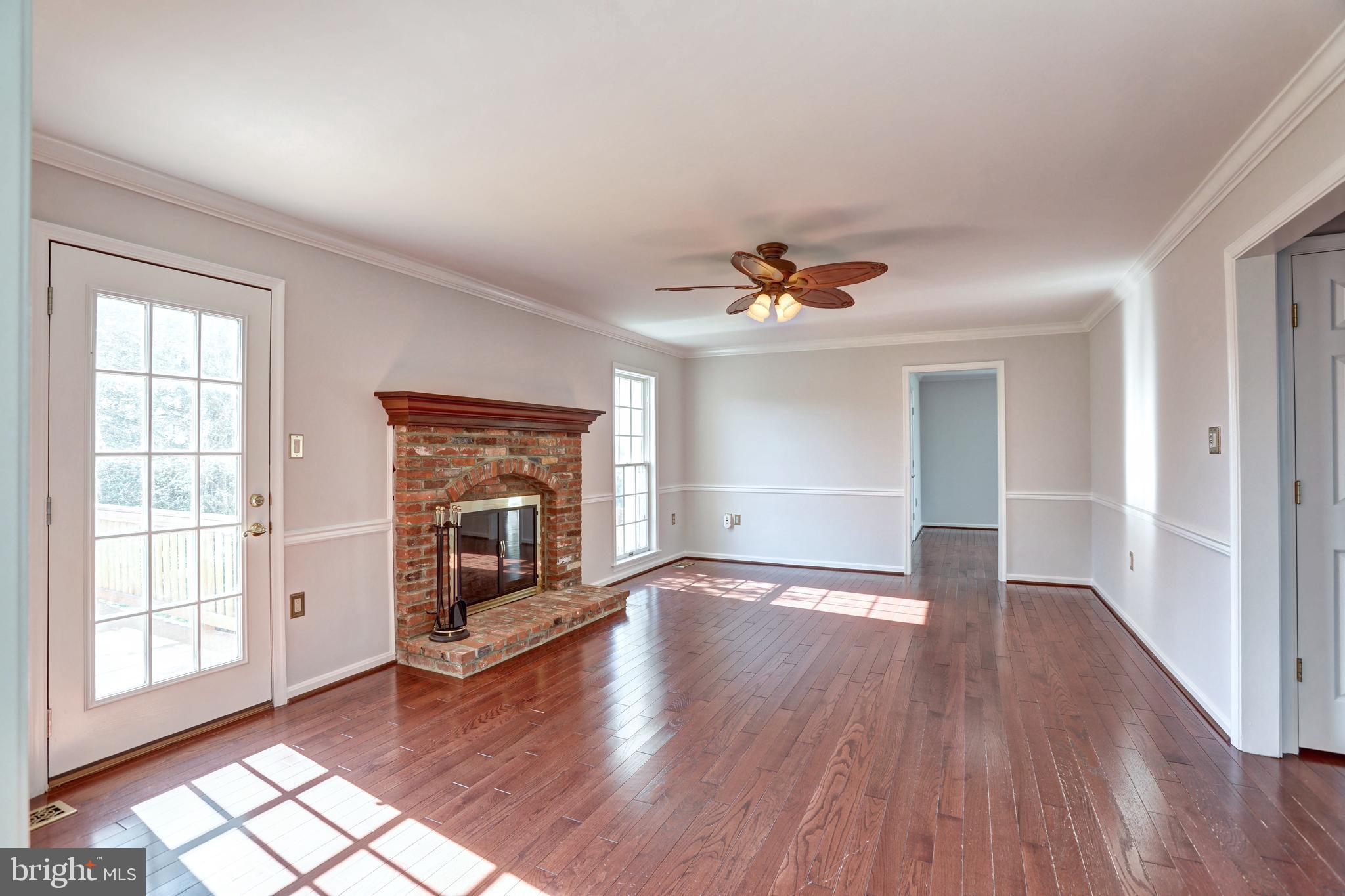 STEEPLE CHASE - Residential