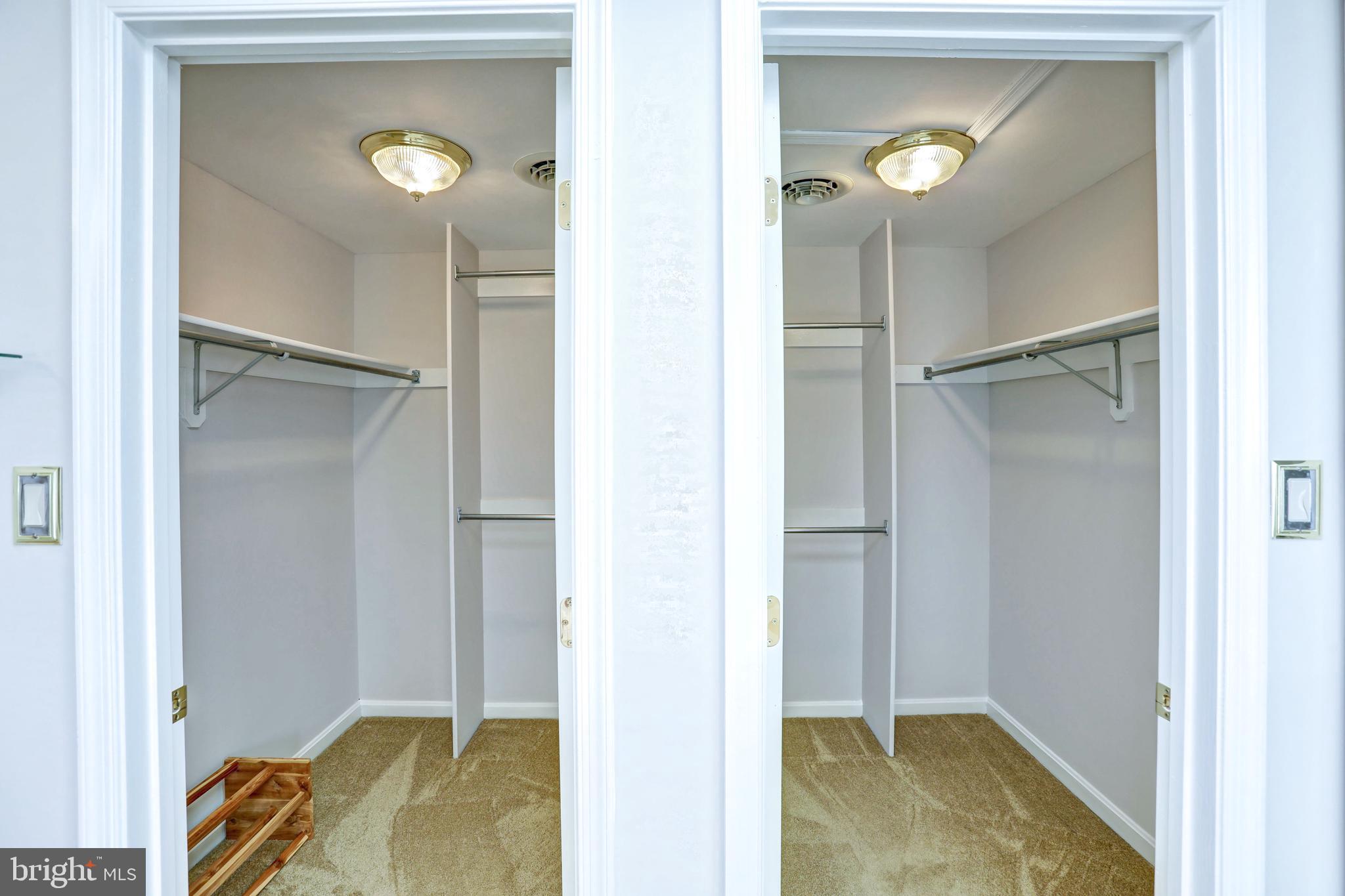 STEEPLE CHASE - Residential