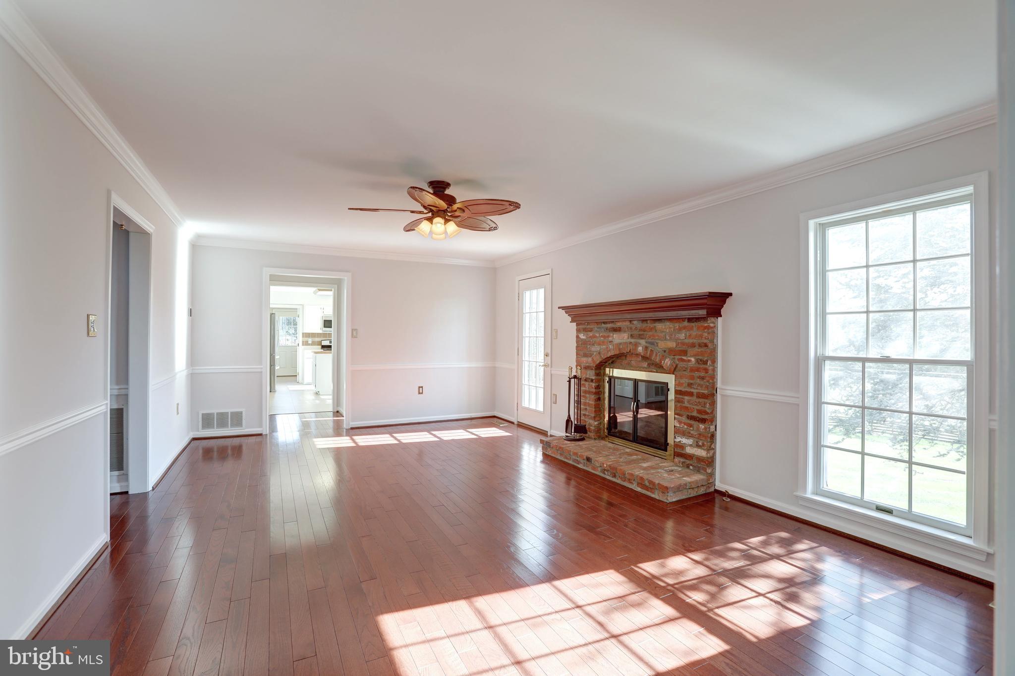 STEEPLE CHASE - Residential