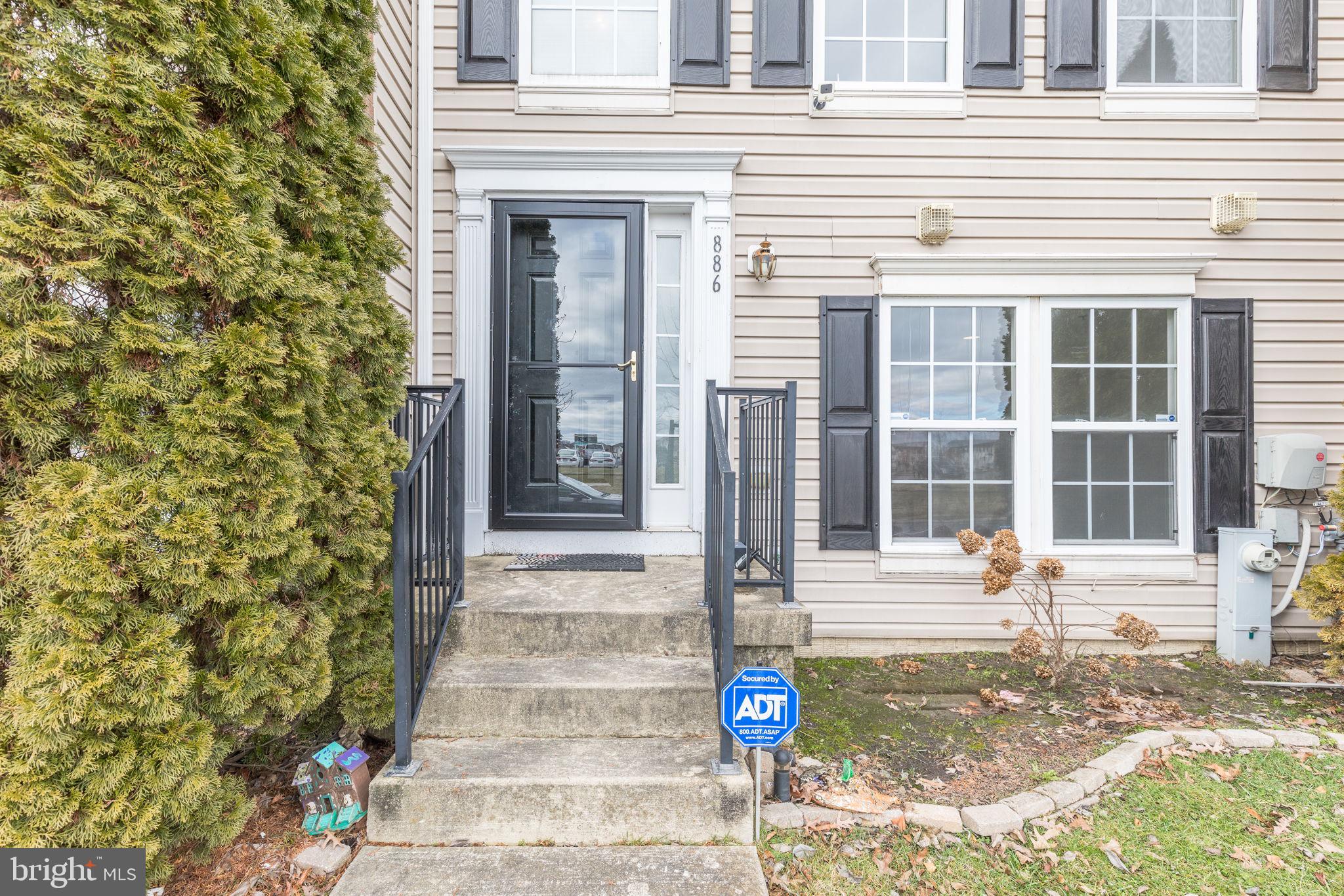 MIRAMAR LANDING - Residential Lease