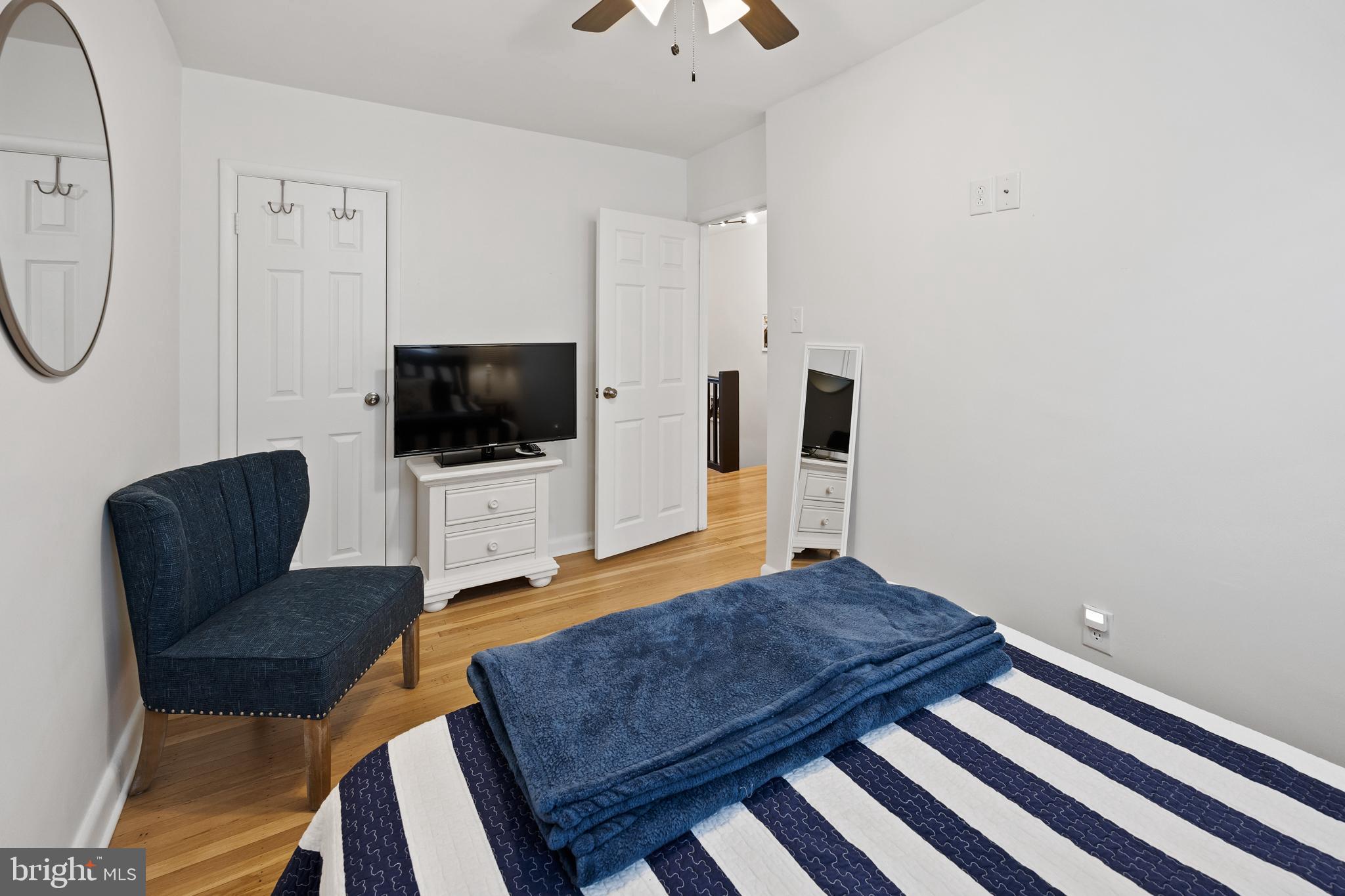 ROXBOROUGH - Residential