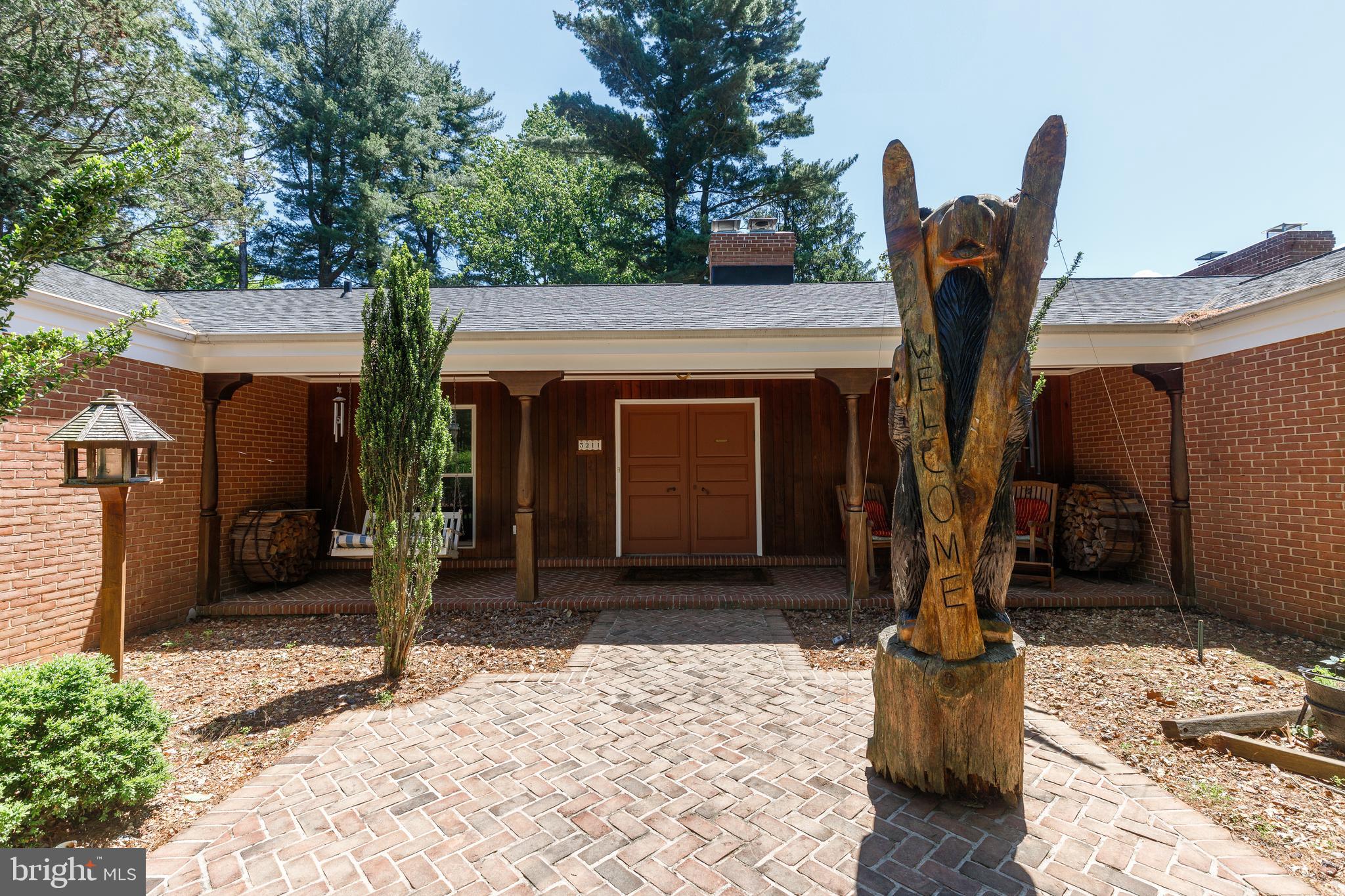 3211 WOODVALLEY DRIVE