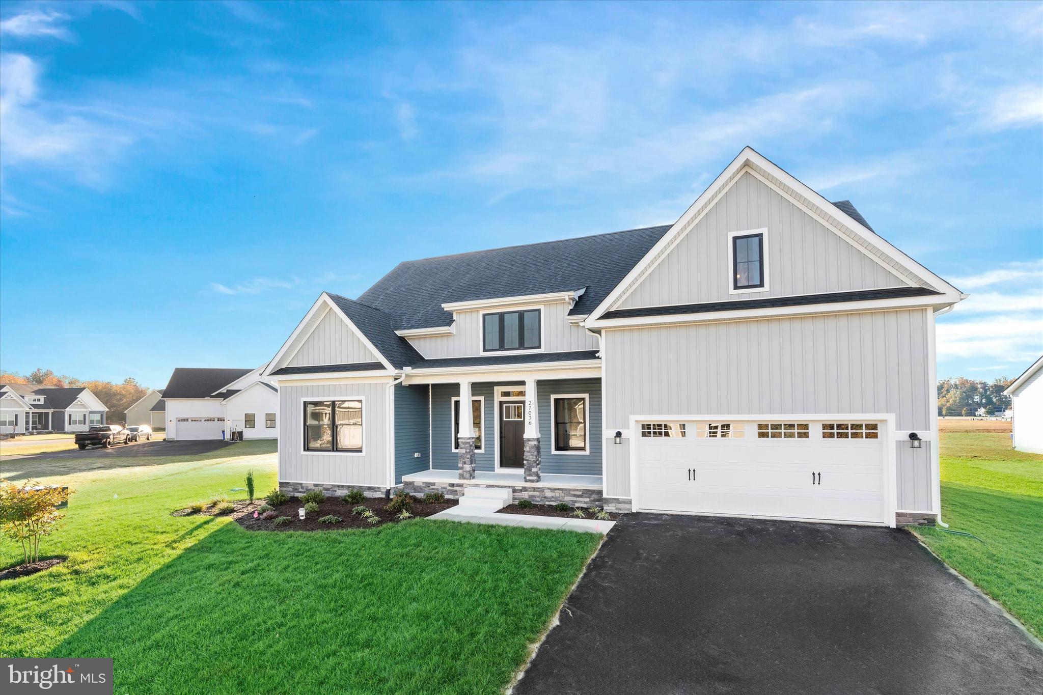 CAPTAINS WAY - Residential