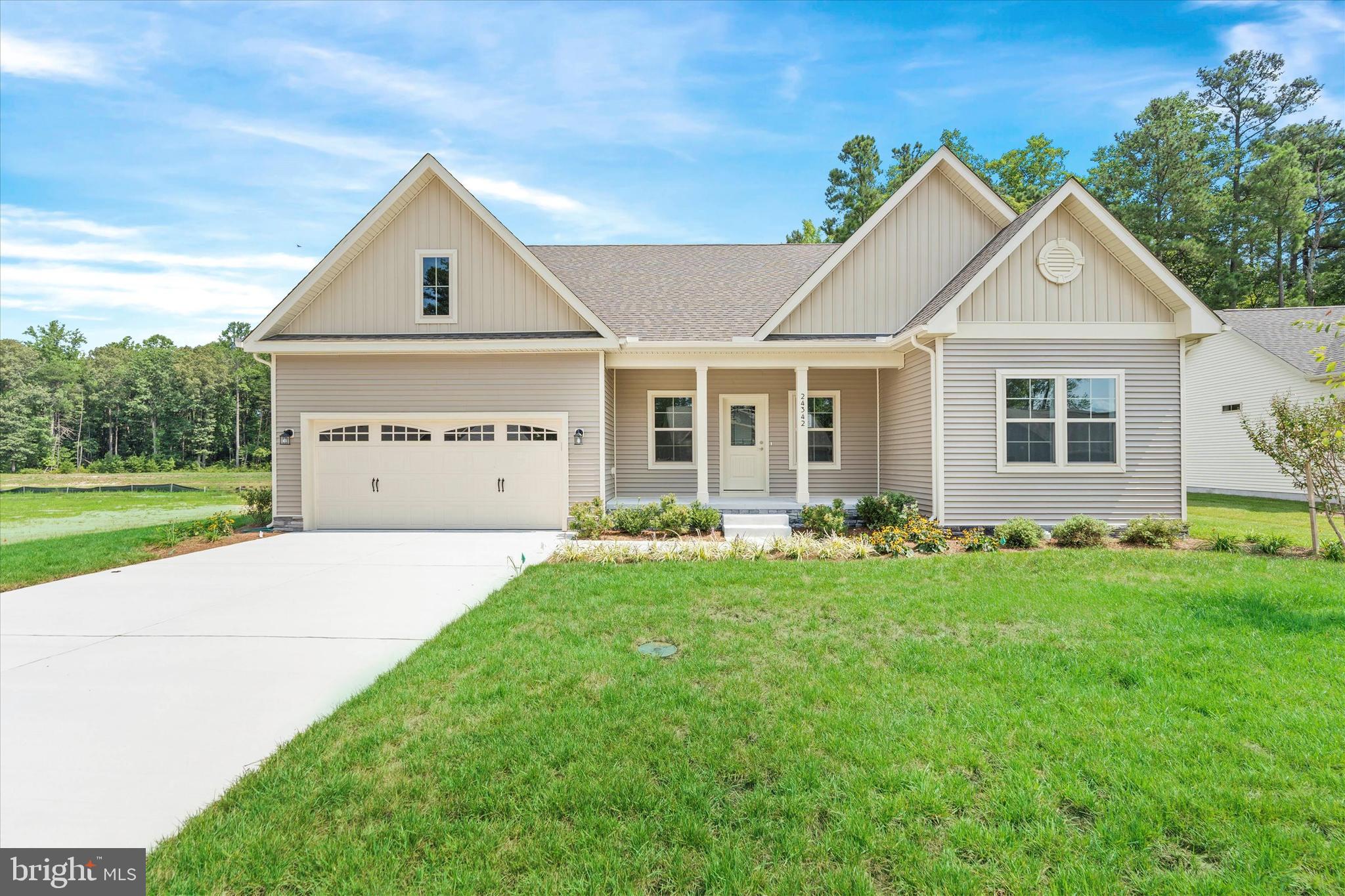 CAPTAINS WAY - Residential