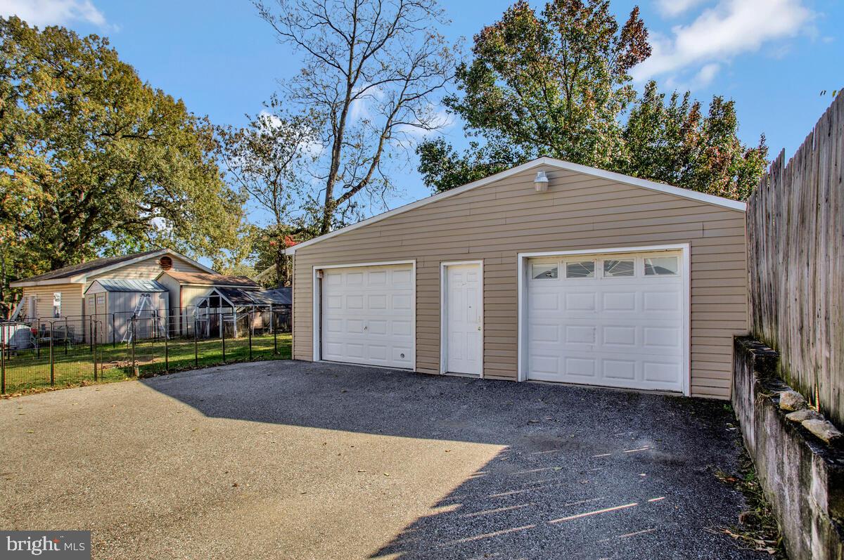 MARLEY PARK BEACH - Residential