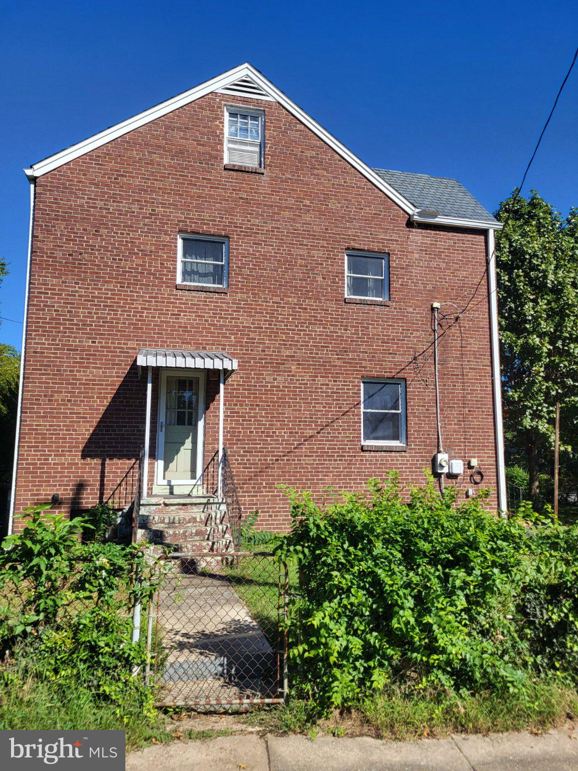2200 & 2202 SCROGGINS ROAD