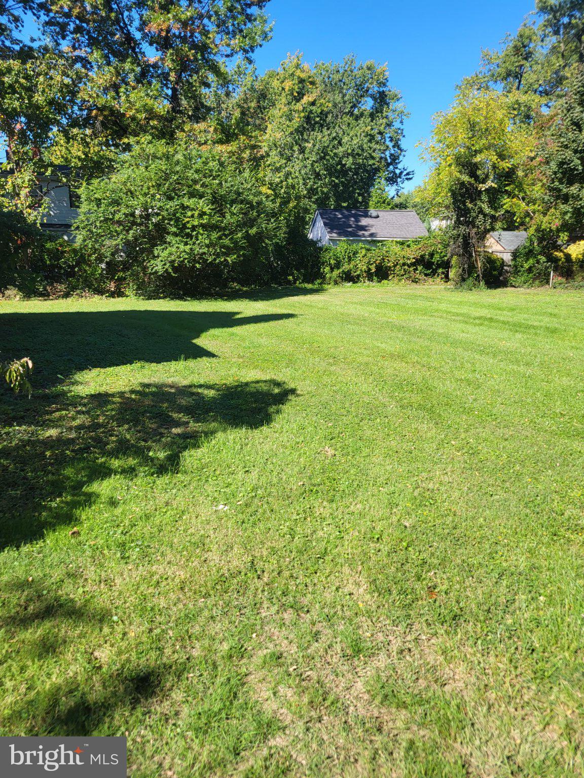 2200 & 2202 SCROGGINS ROAD