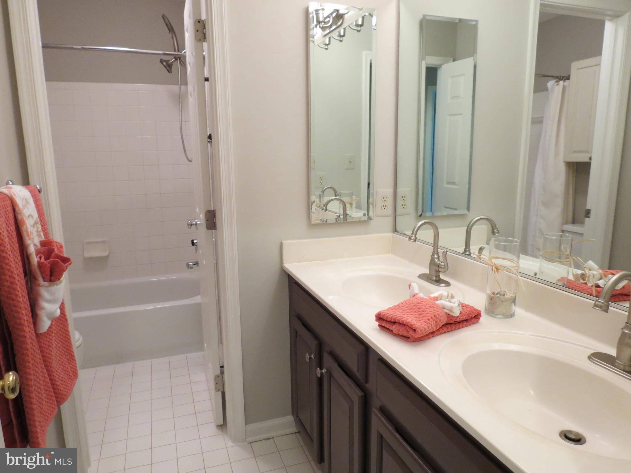 WESTWOOD TOWNS - Residential