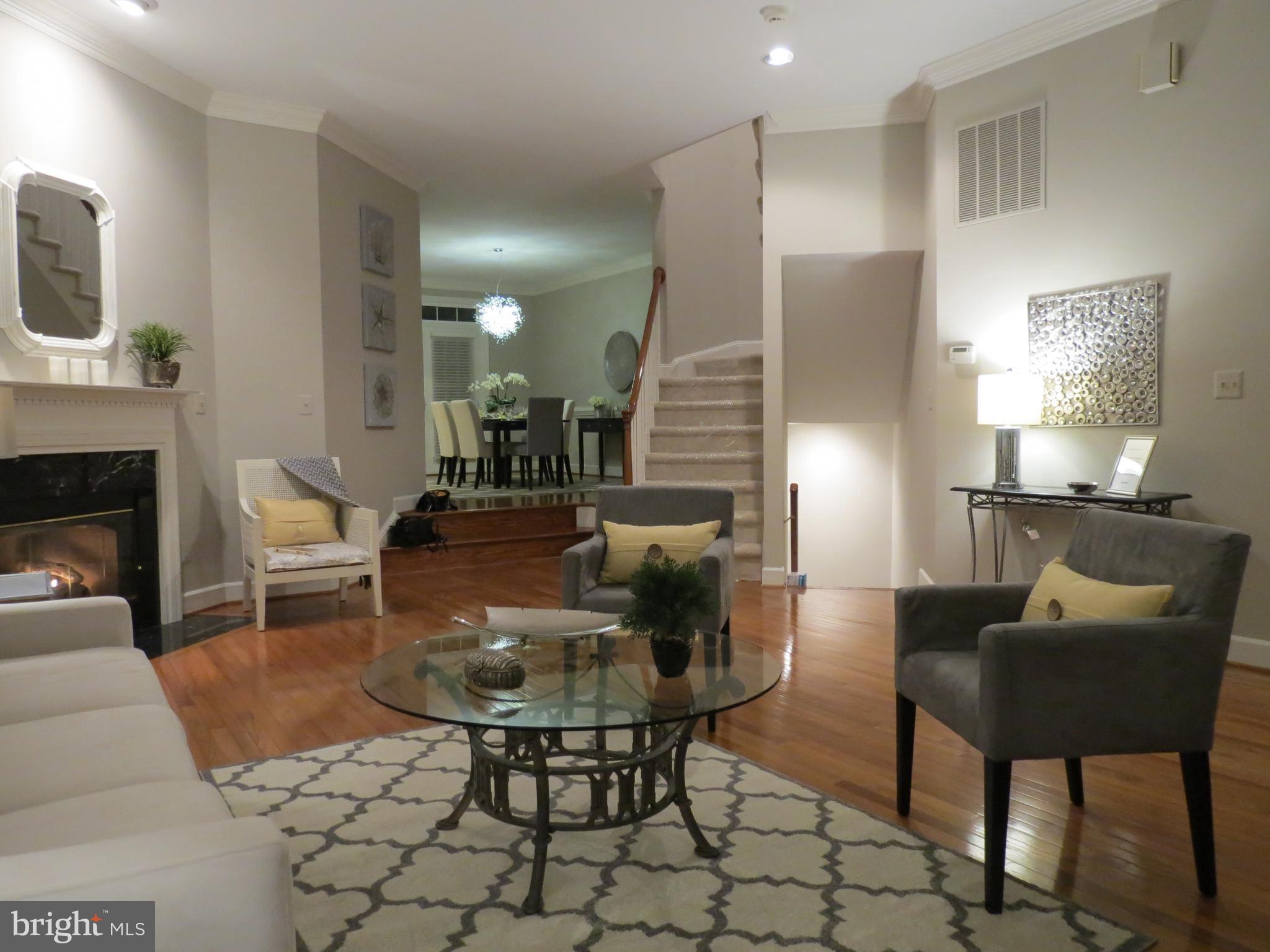 WESTWOOD TOWNS - Residential