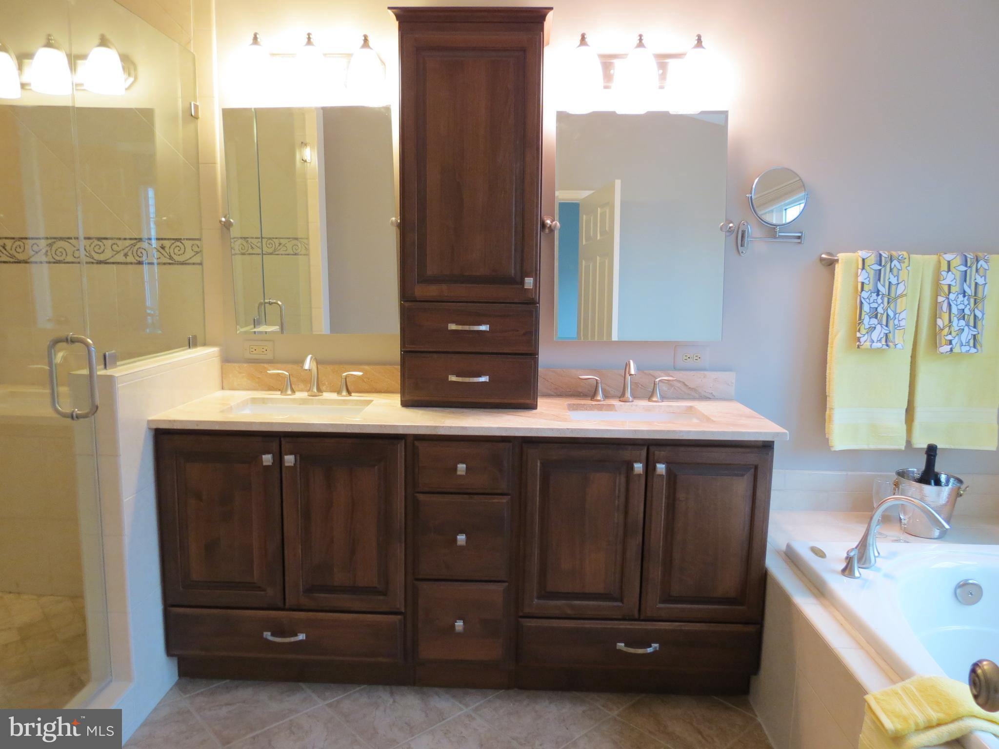 WESTWOOD TOWNS - Residential