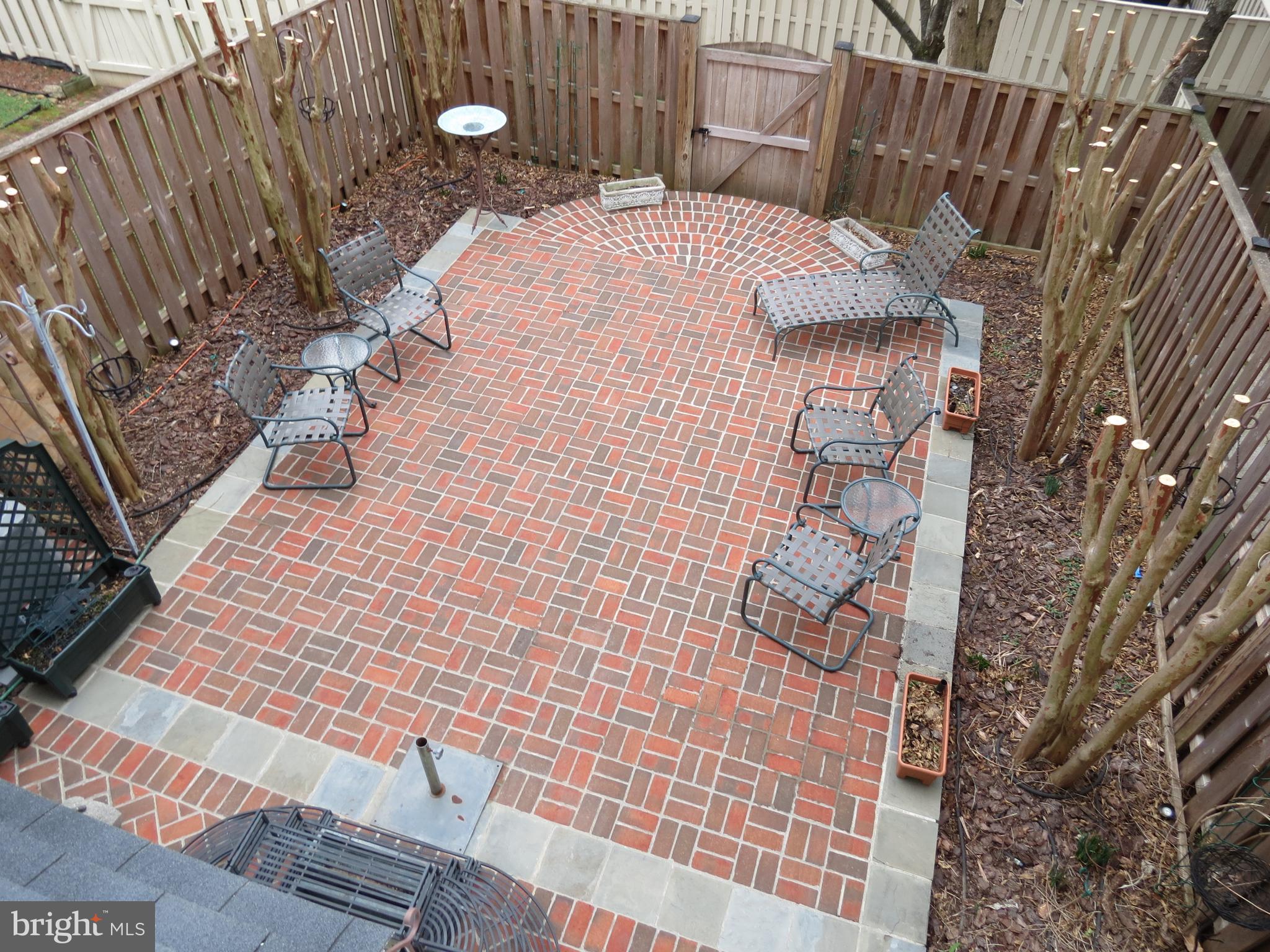 WESTWOOD TOWNS - Residential