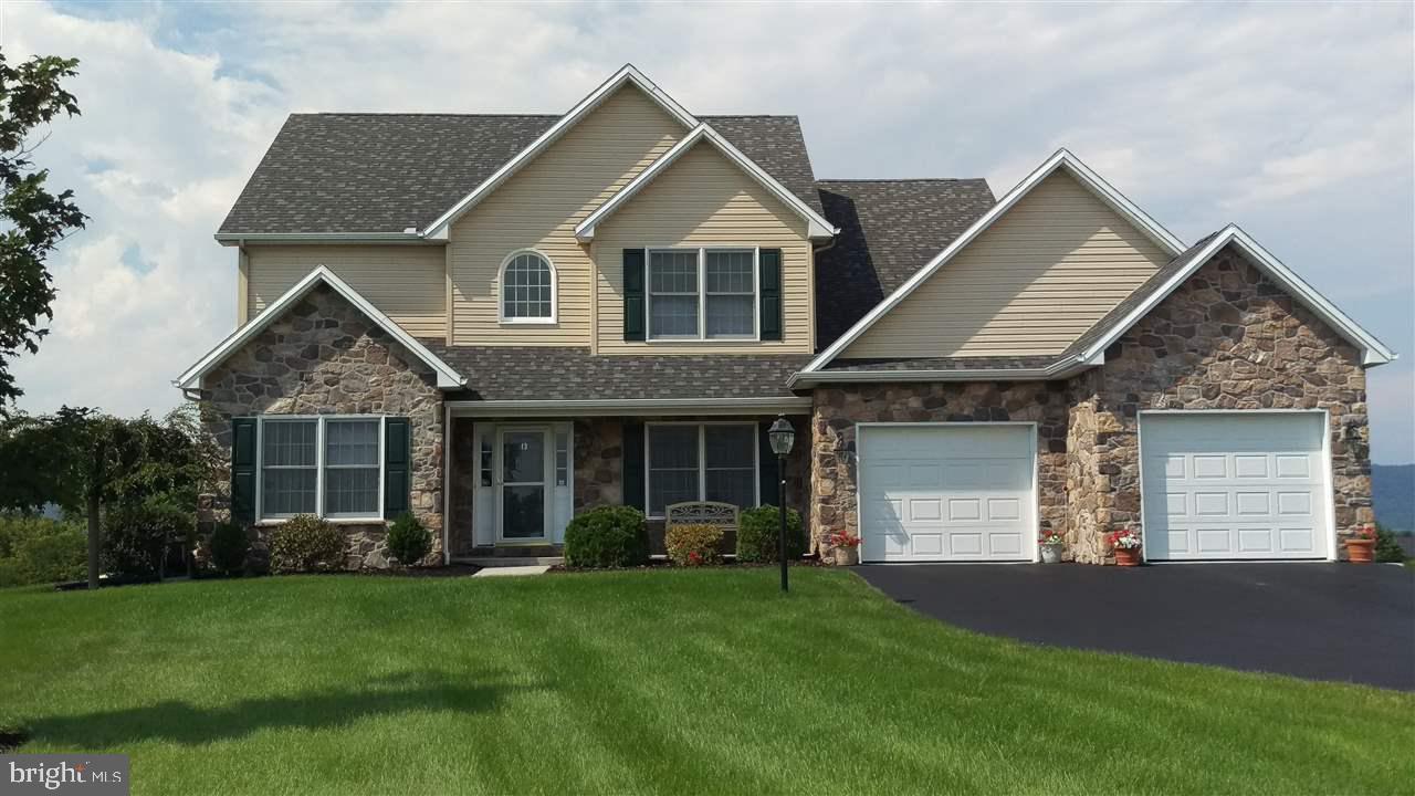 HILLCREST FARMS WEST - Residential