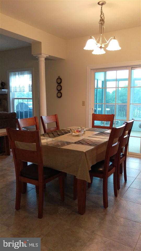 HILLCREST FARMS WEST - Residential