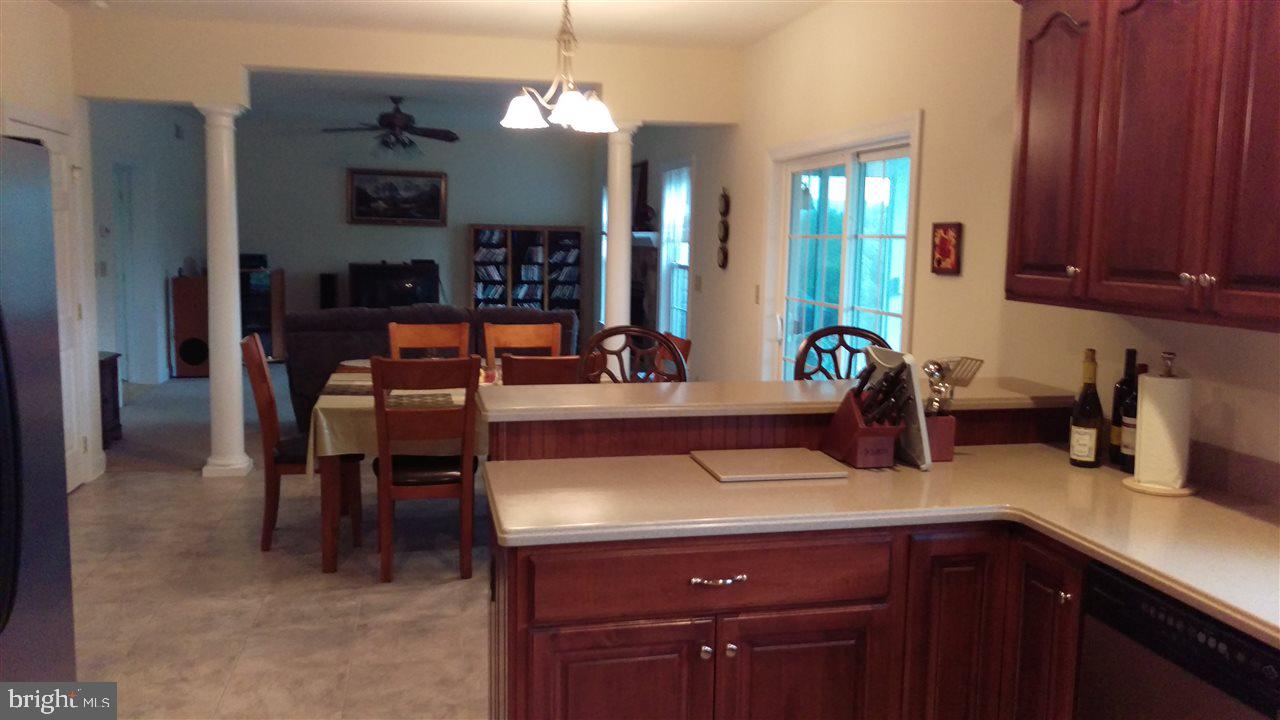 HILLCREST FARMS WEST - Residential