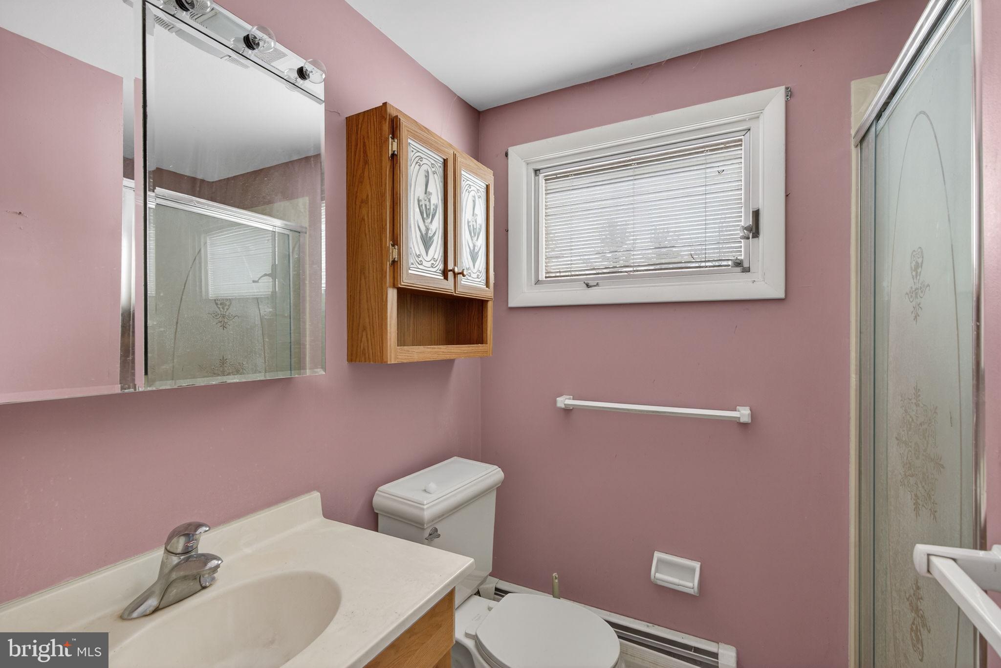 VILLAGE GREEN - Residential