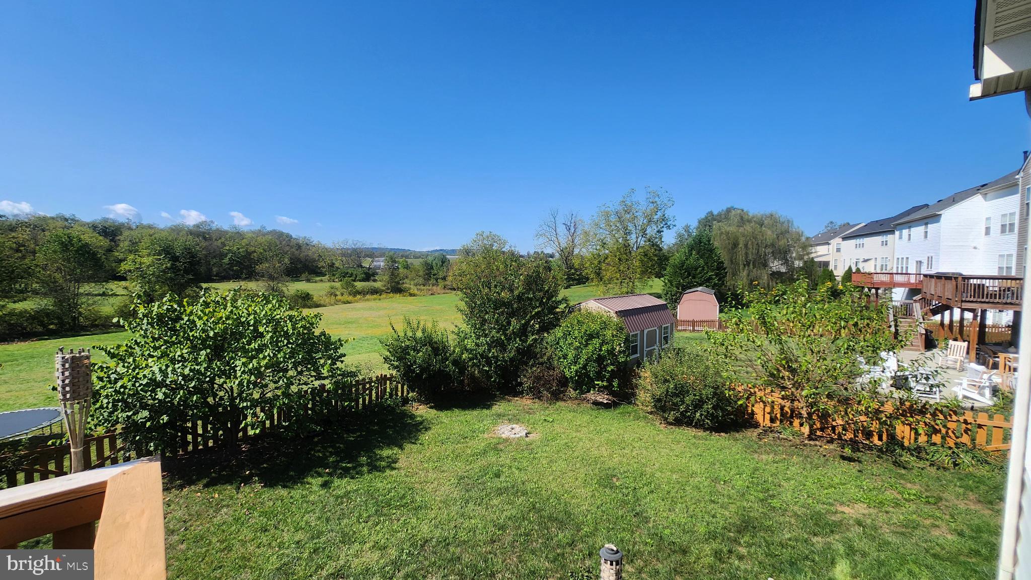 ARCHERS ROCK - Residential