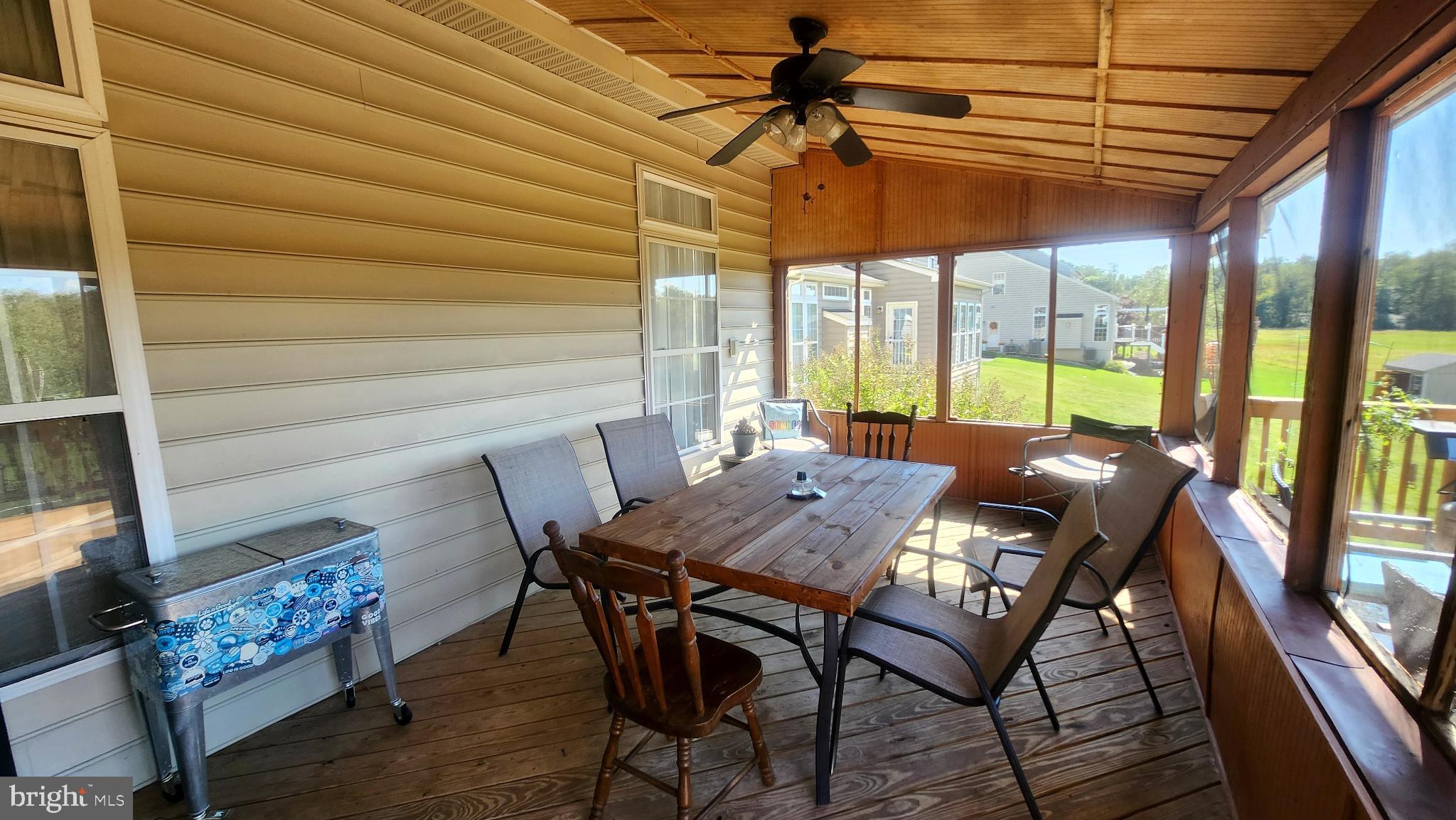 ARCHERS ROCK - Residential