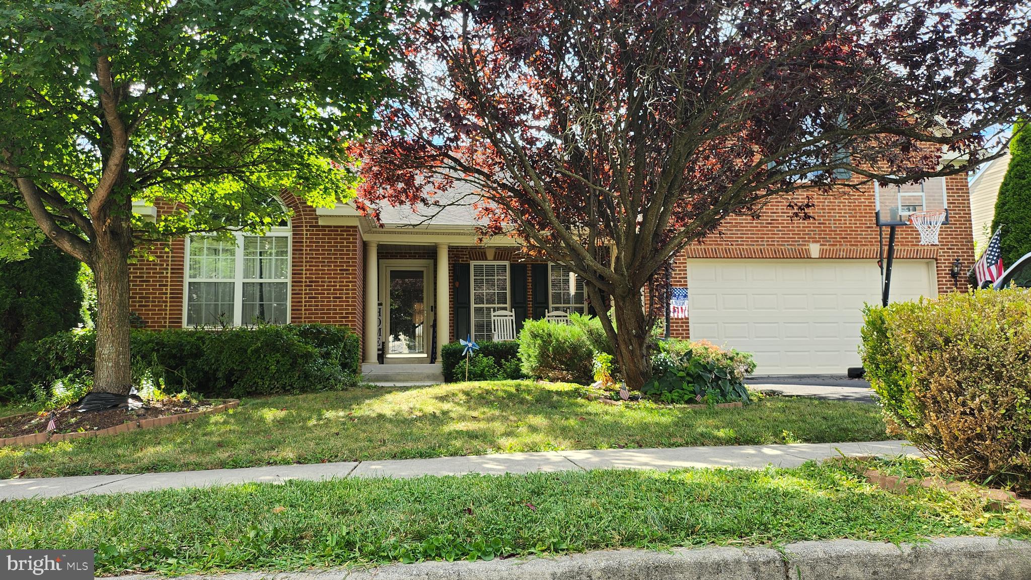 ARCHERS ROCK - Residential