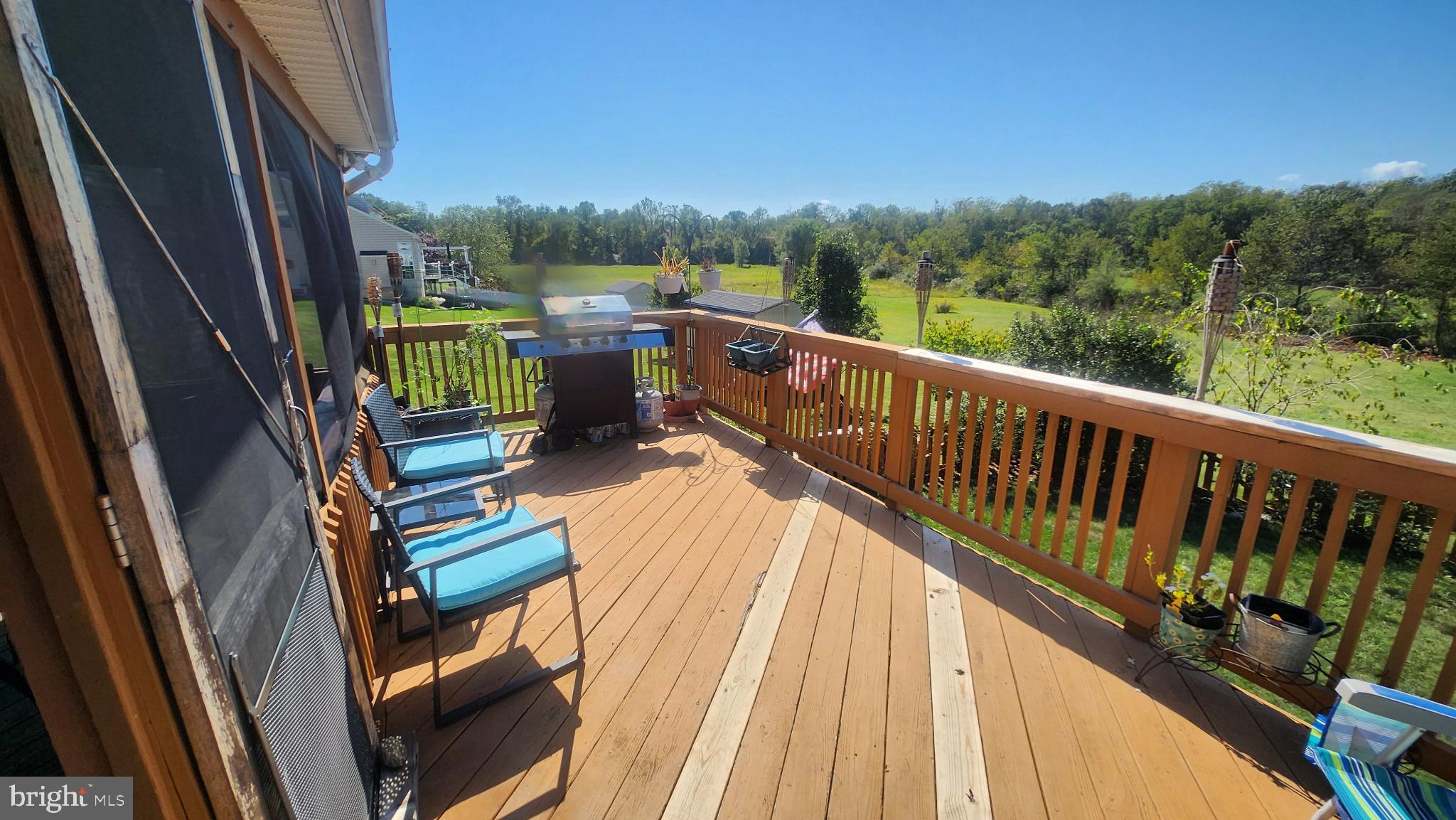 ARCHERS ROCK - Residential