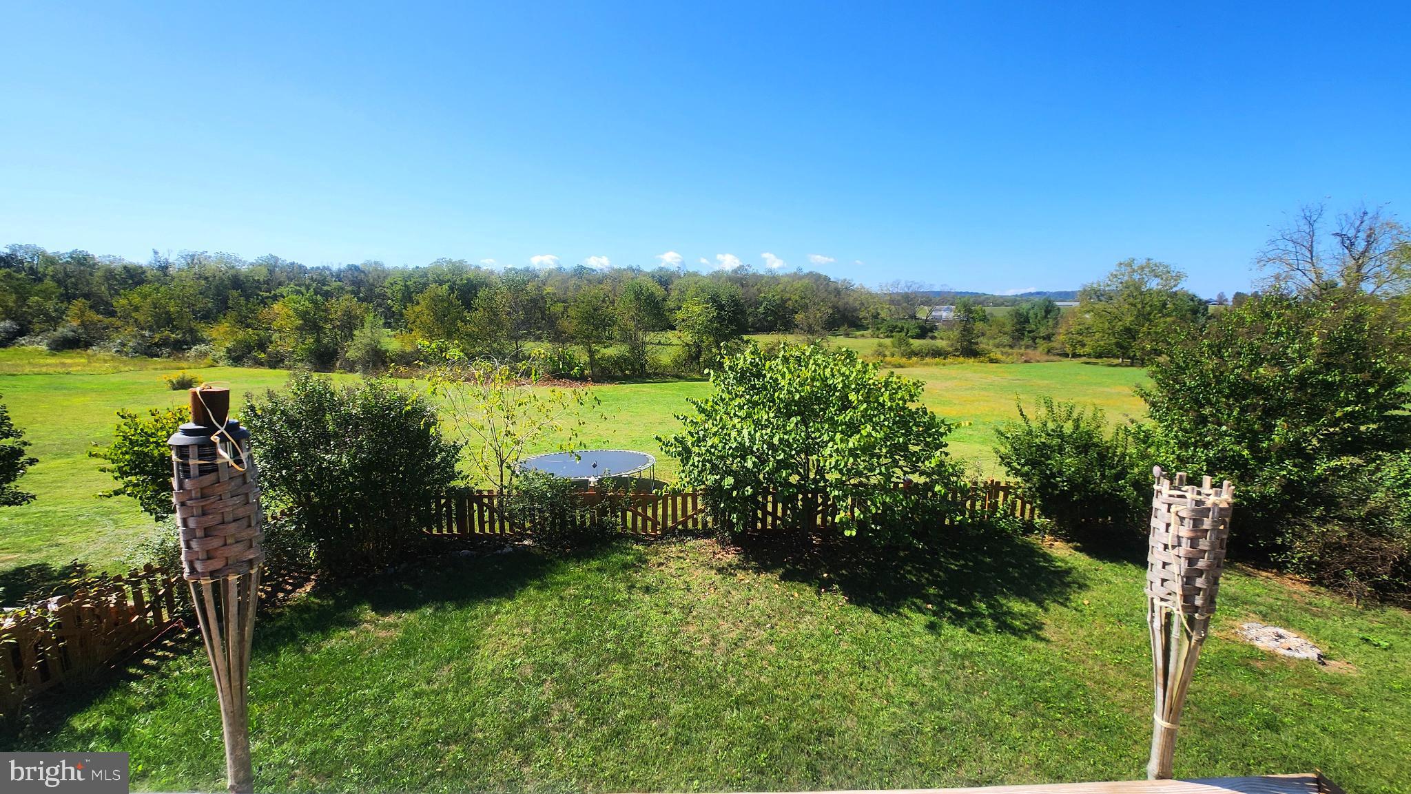 ARCHERS ROCK - Residential