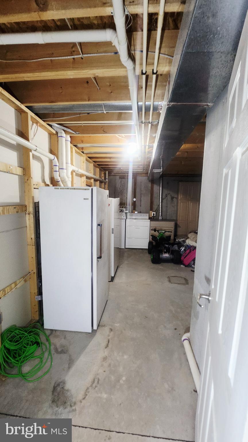 ARCHERS ROCK - Residential