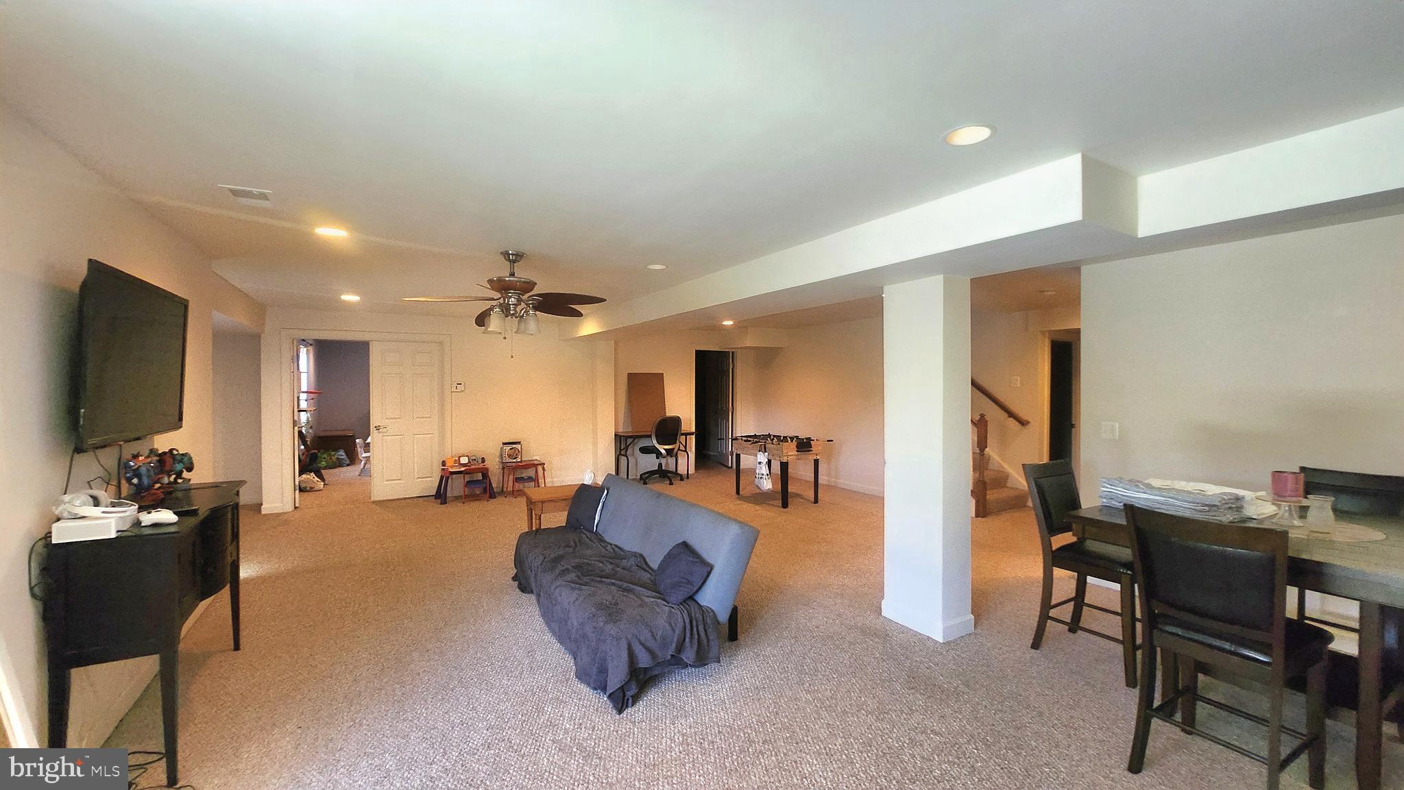 ARCHERS ROCK - Residential