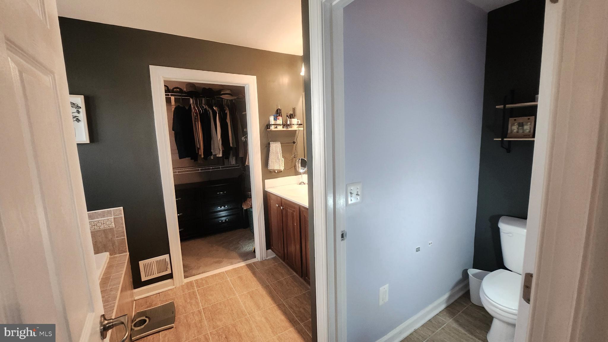 ARCHERS ROCK - Residential