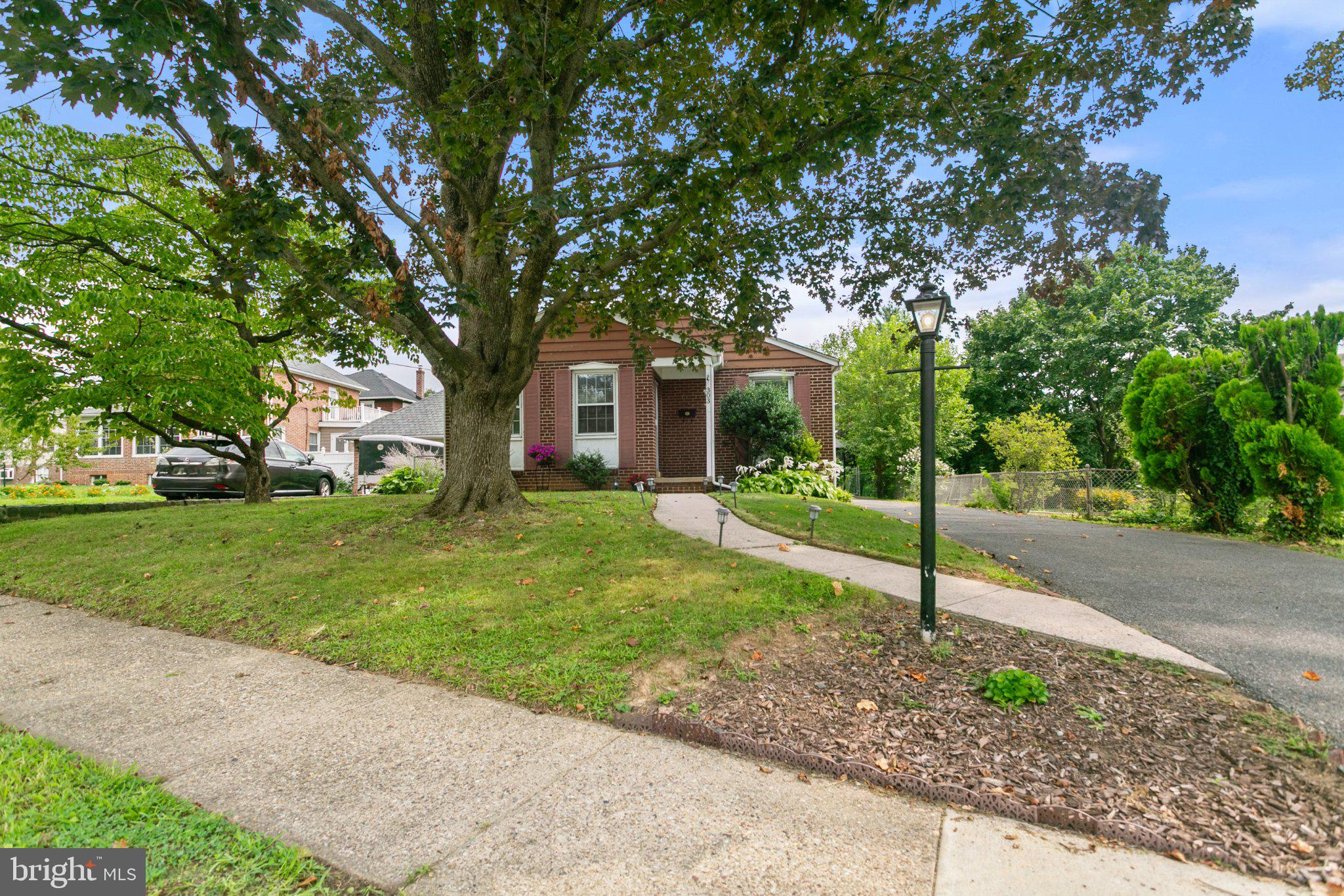 303 INSKEEP AVENUE