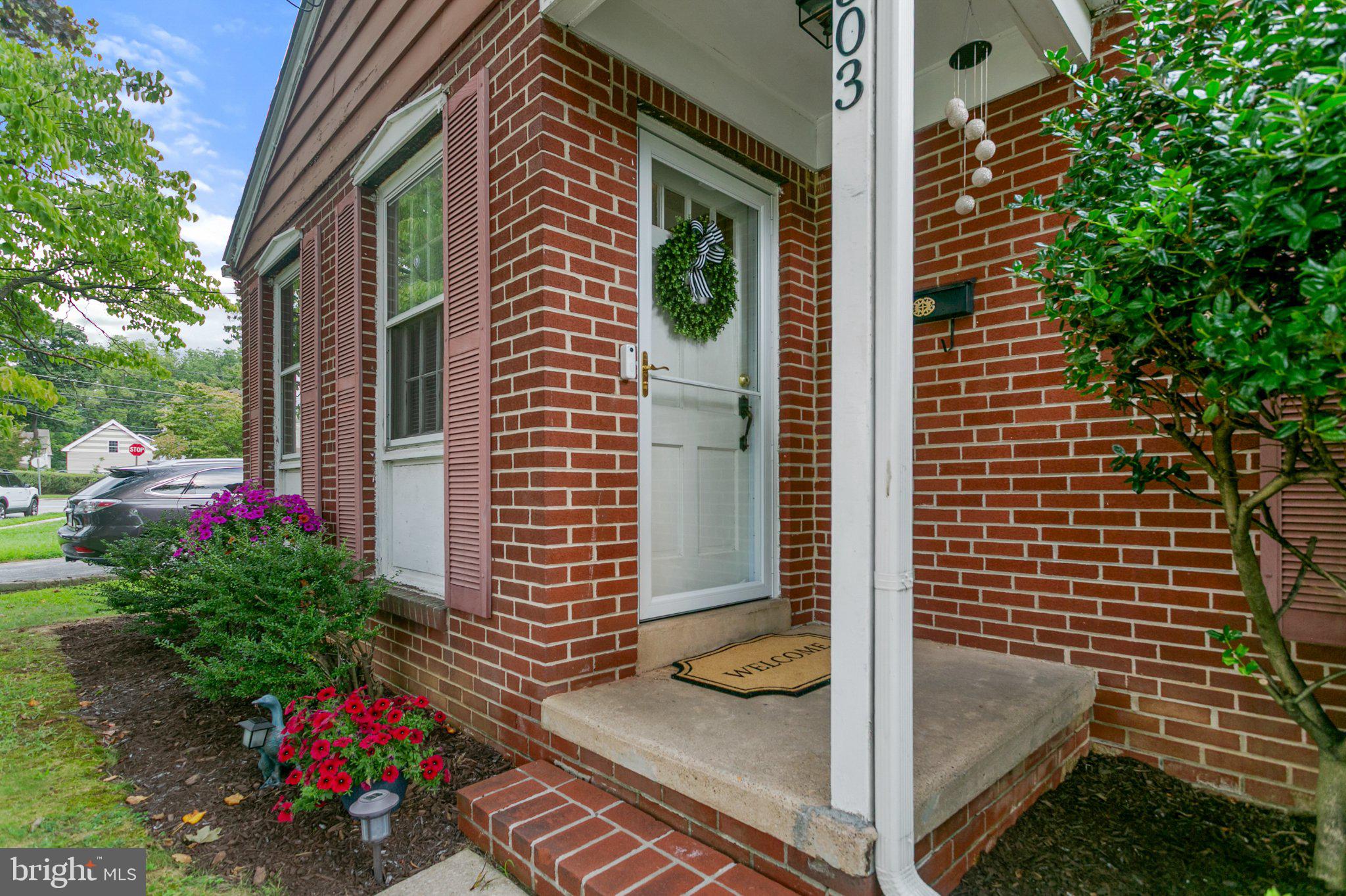 303 INSKEEP AVENUE