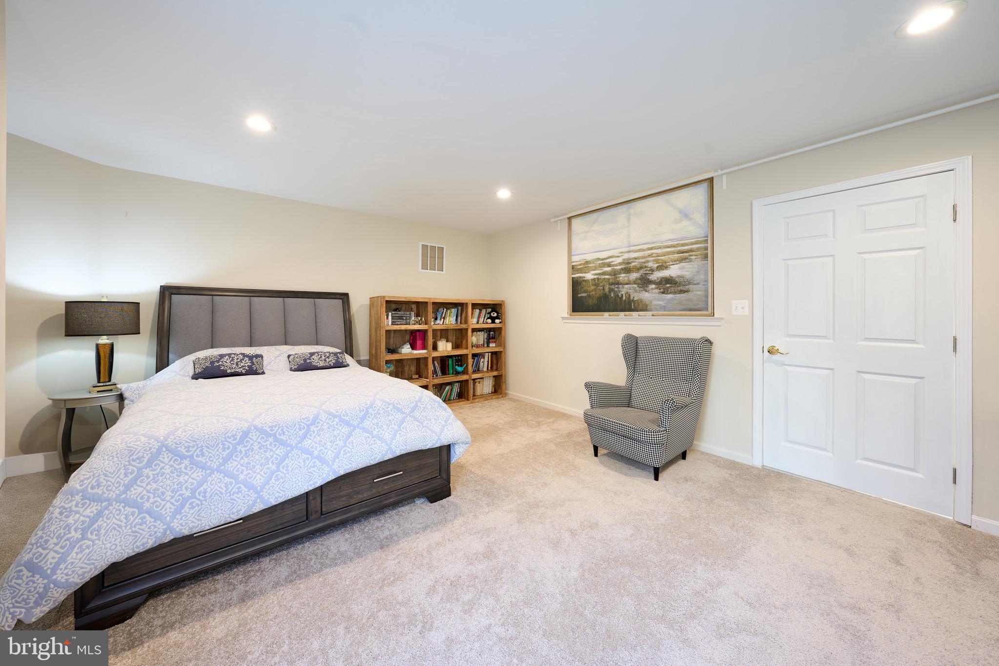 BRAMBLETON LANDBAY - Residential