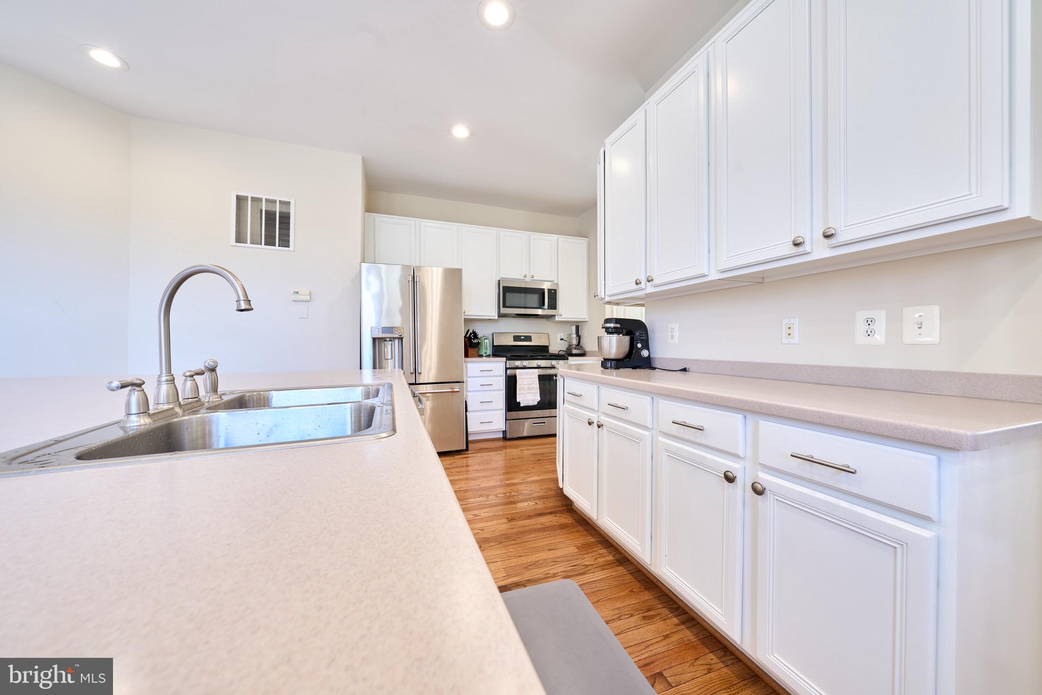 BRAMBLETON LANDBAY - Residential