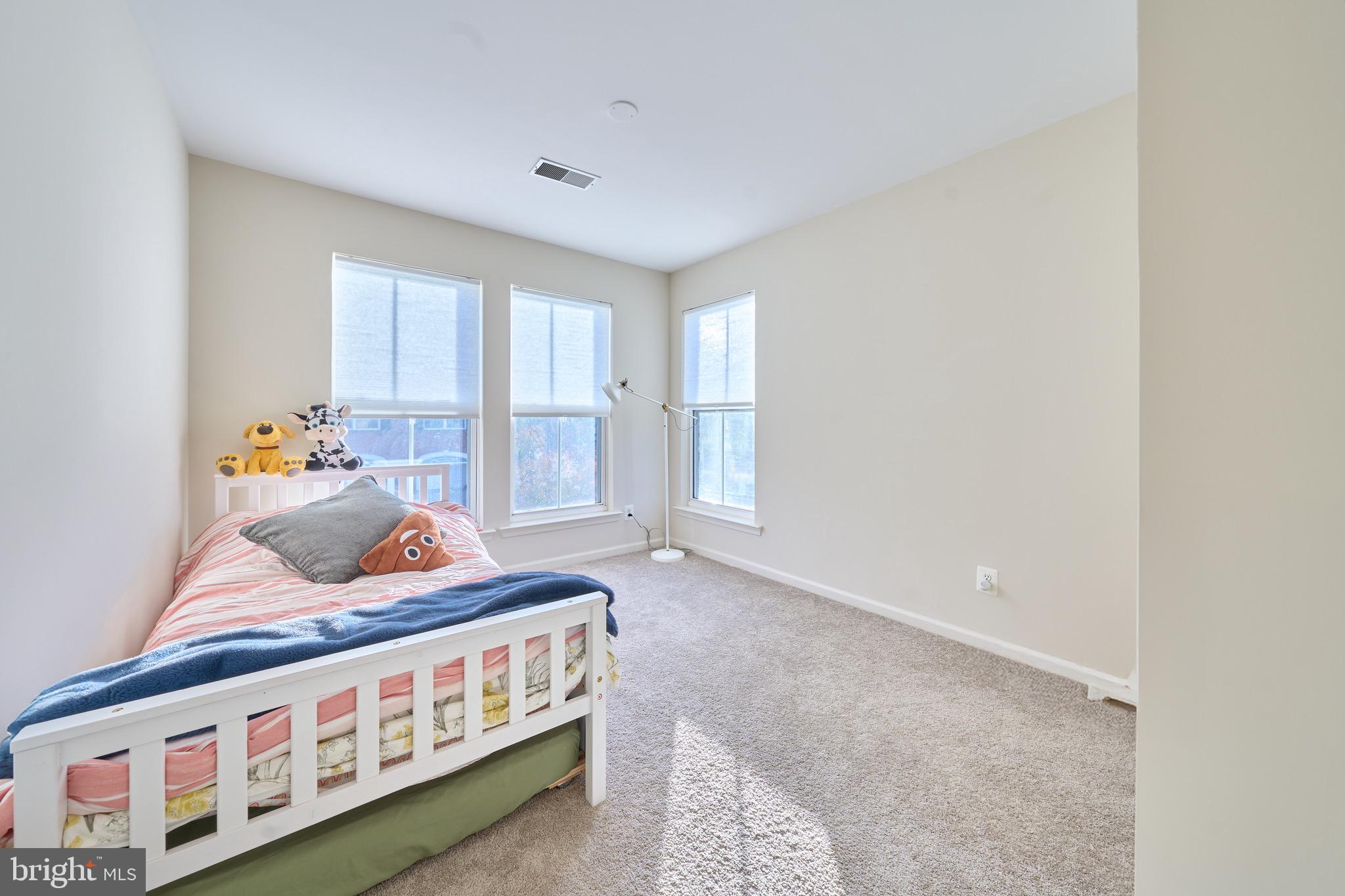 BRAMBLETON LANDBAY - Residential