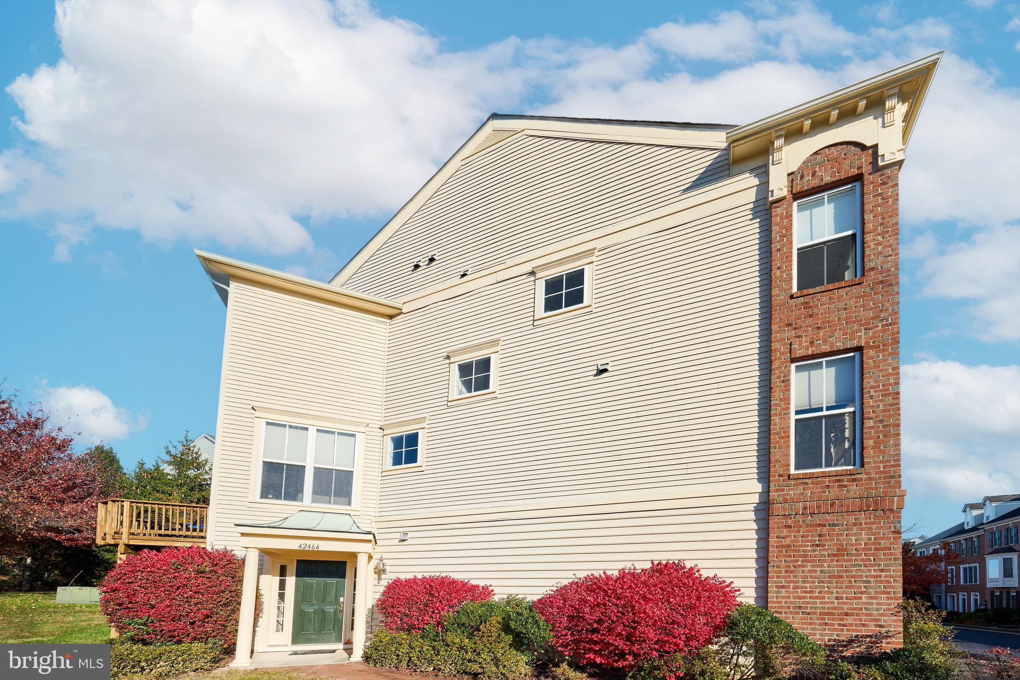 BRAMBLETON LANDBAY - Residential