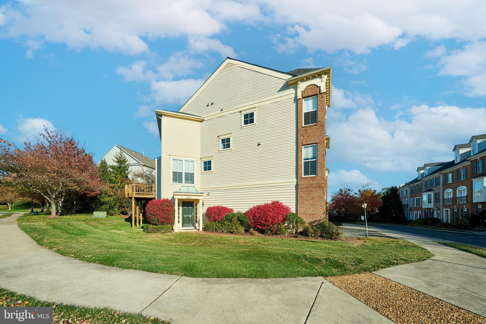 BRAMBLETON LANDBAY - Residential