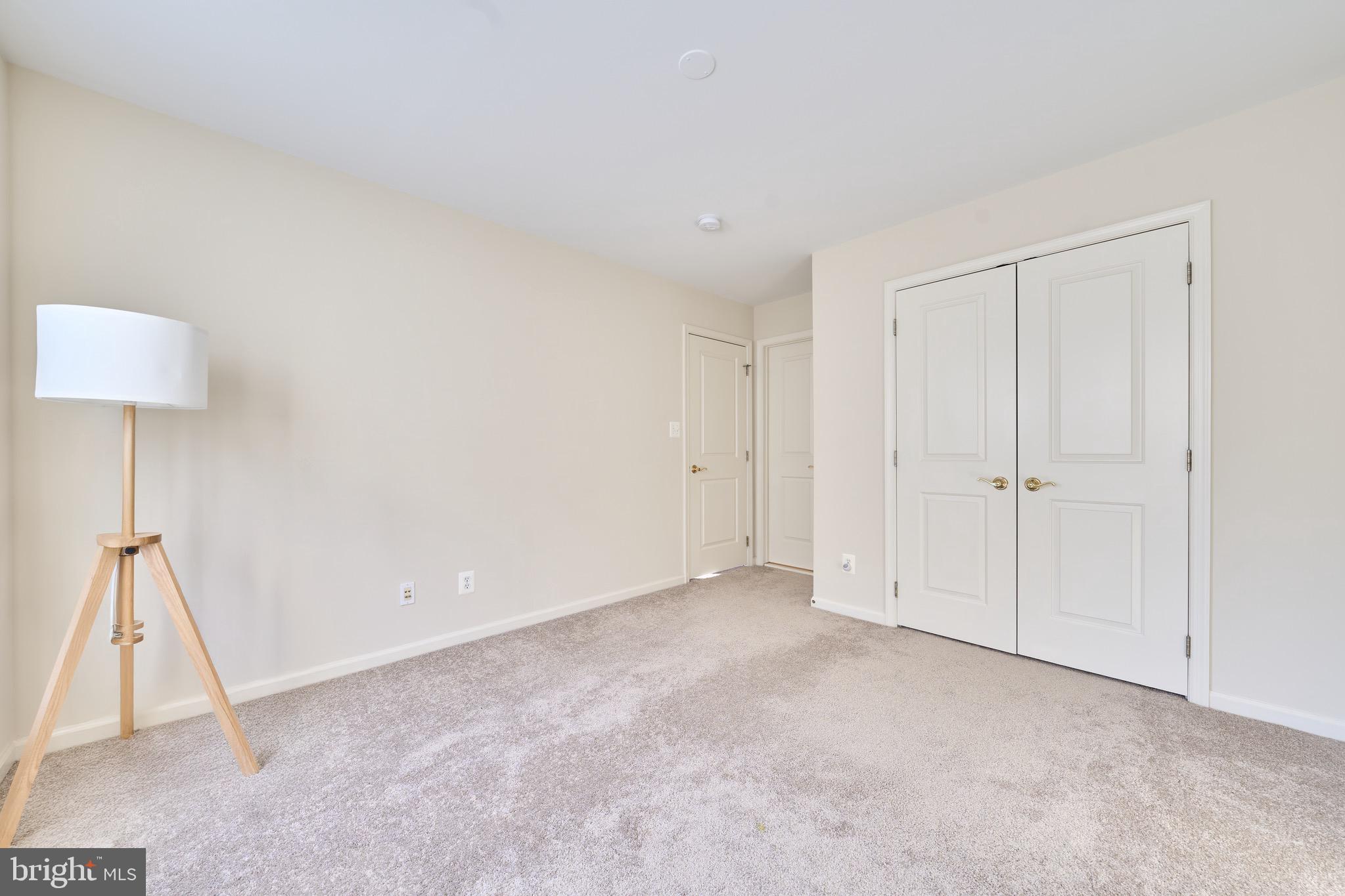 BRAMBLETON LANDBAY - Residential