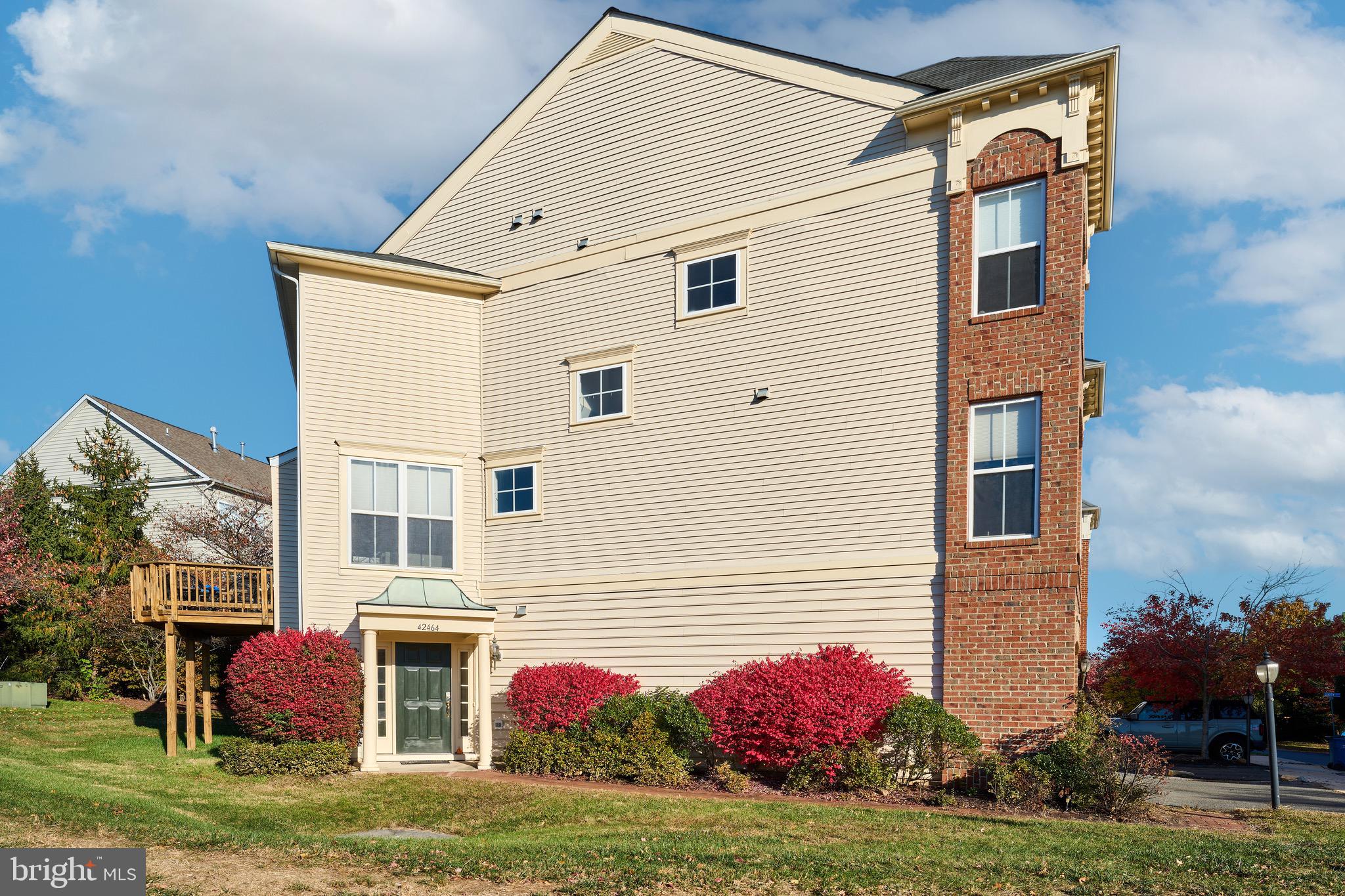 BRAMBLETON LANDBAY - Residential