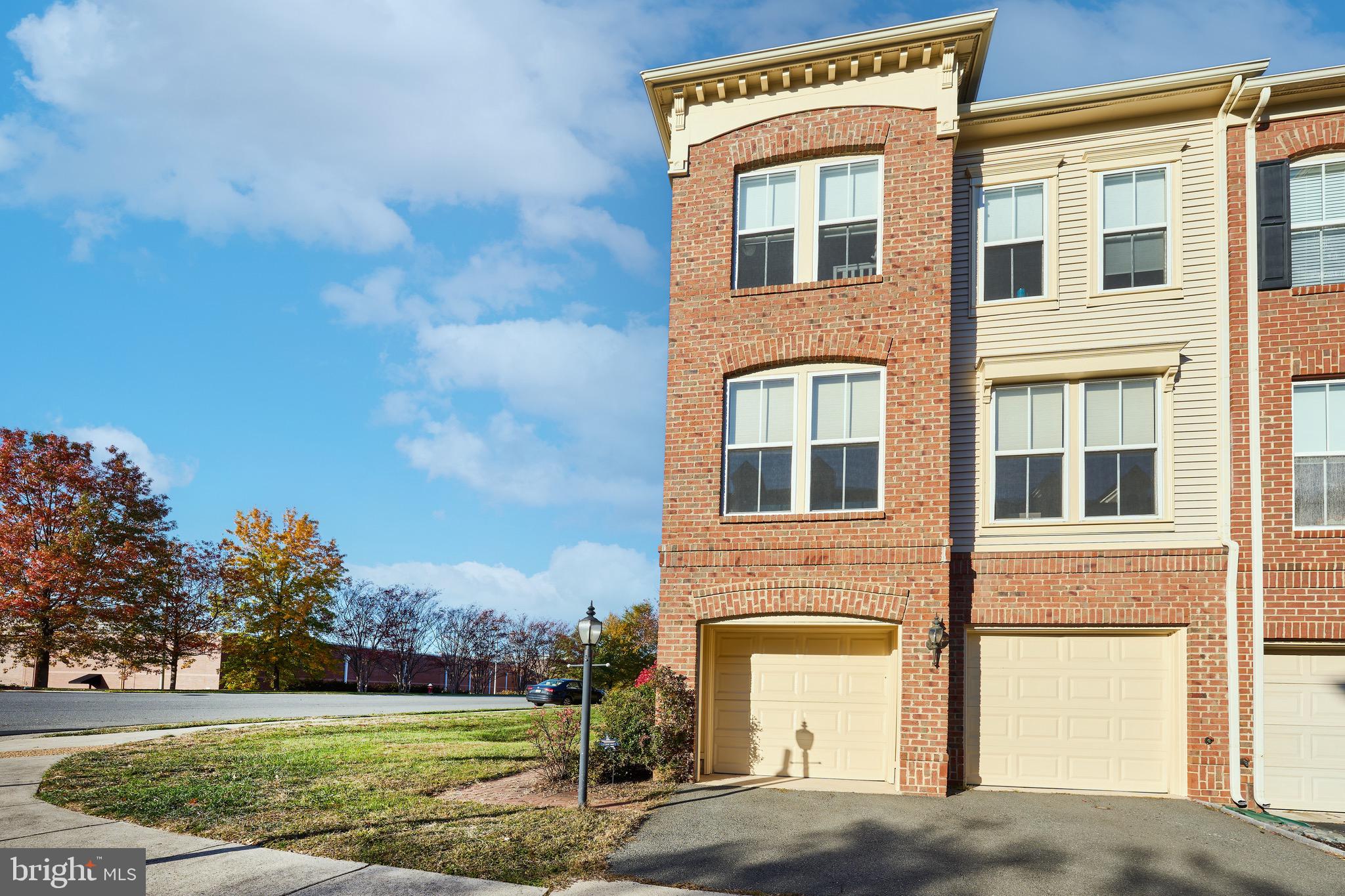 BRAMBLETON LANDBAY - Residential