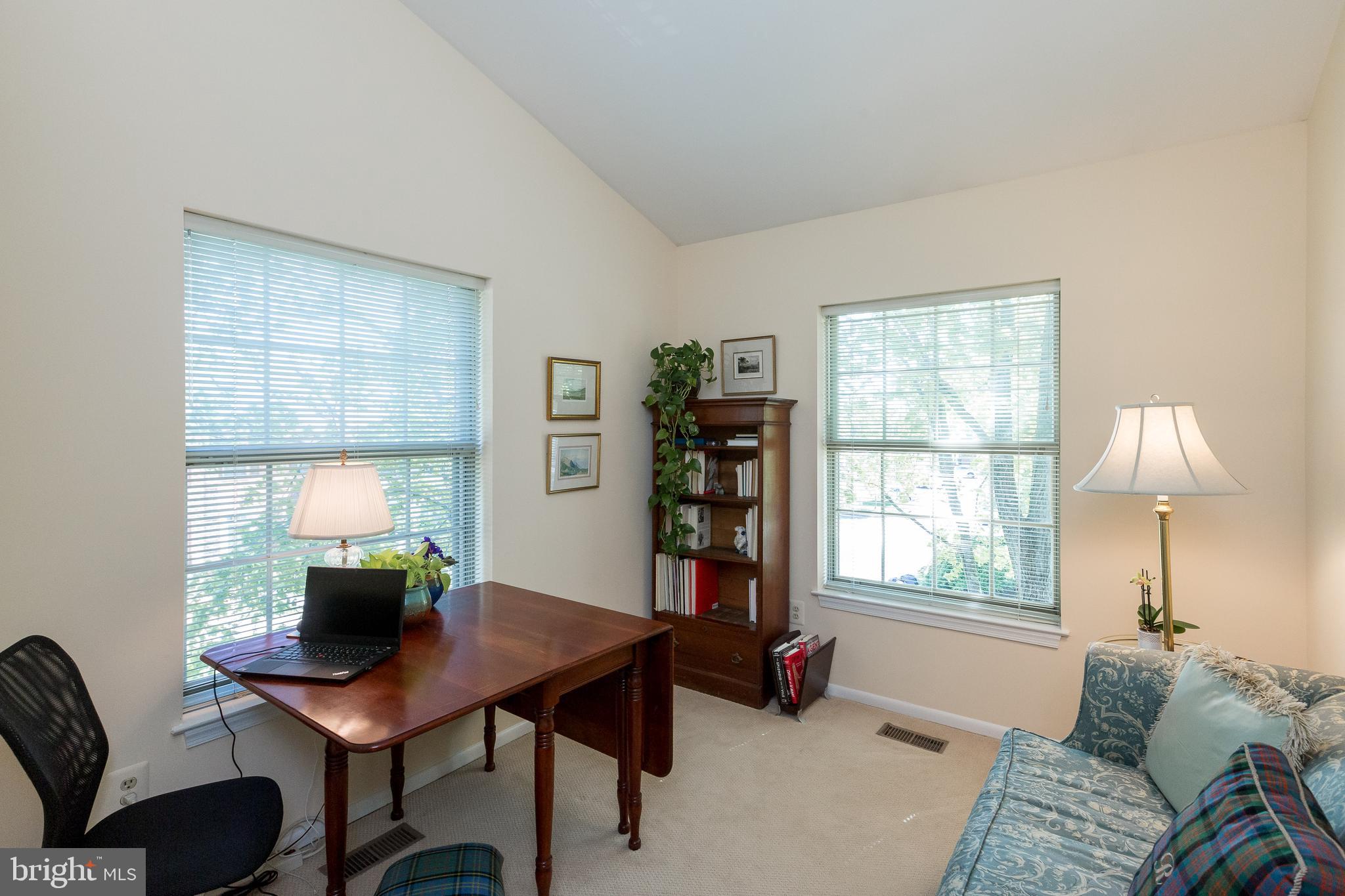 LOVETON FARMS - Residential