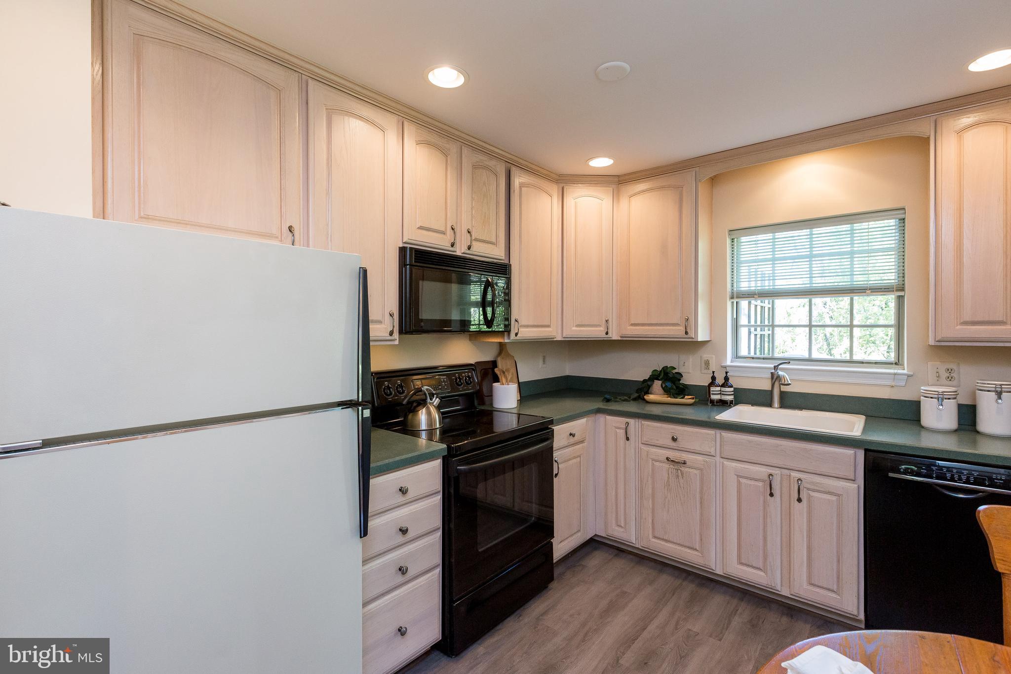 LOVETON FARMS - Residential