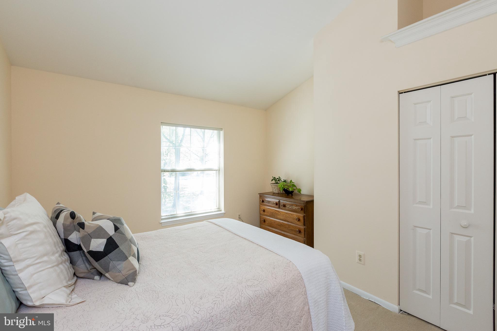 LOVETON FARMS - Residential