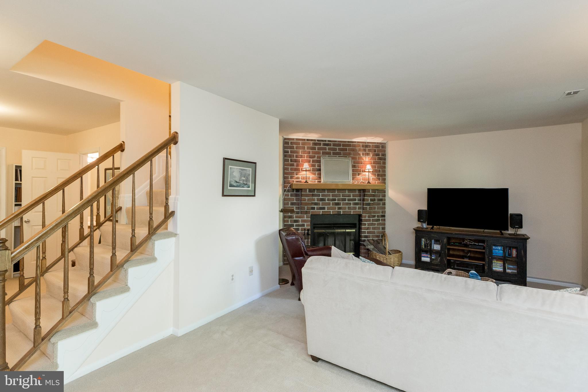 LOVETON FARMS - Residential