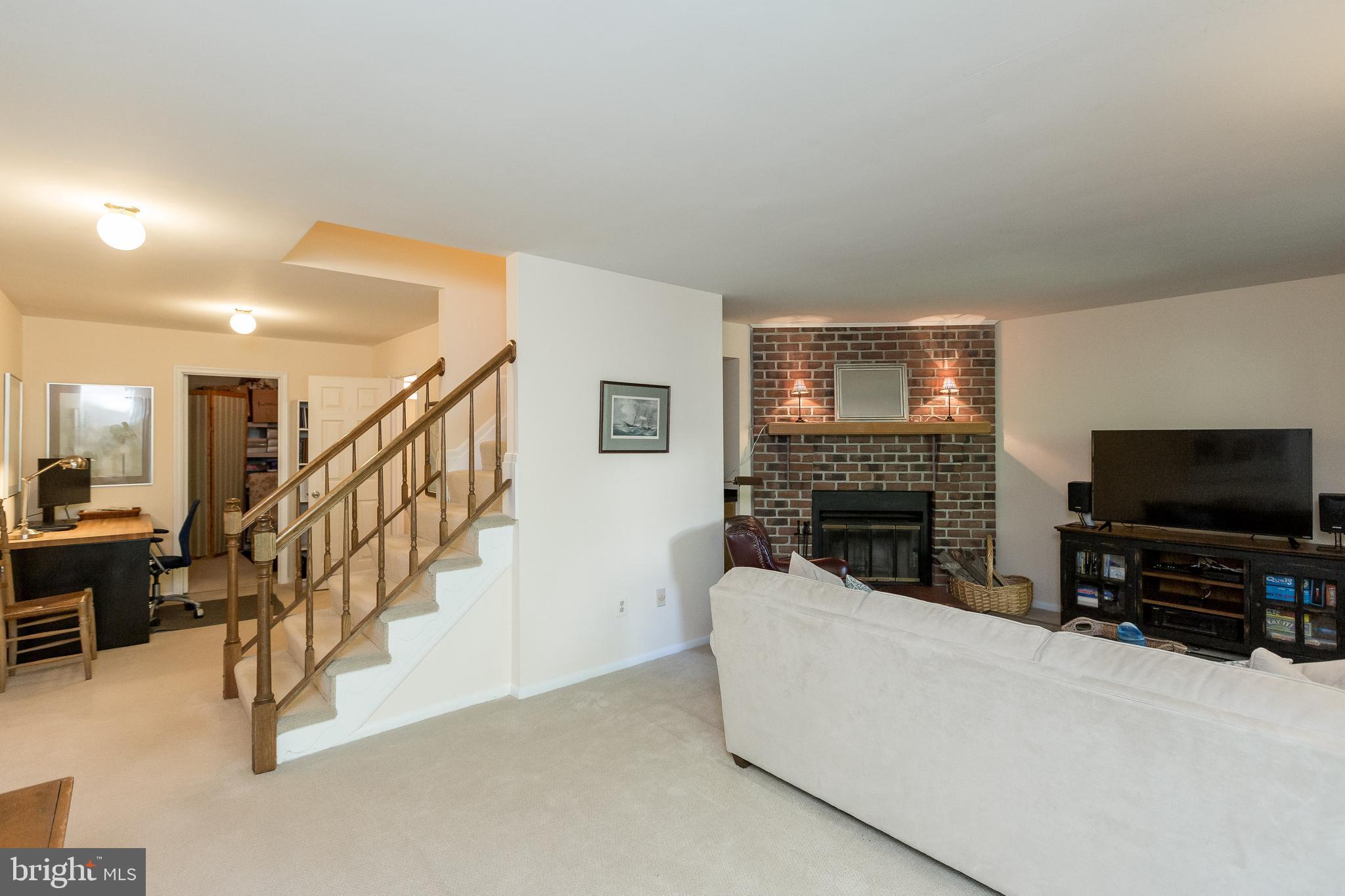 LOVETON FARMS - Residential