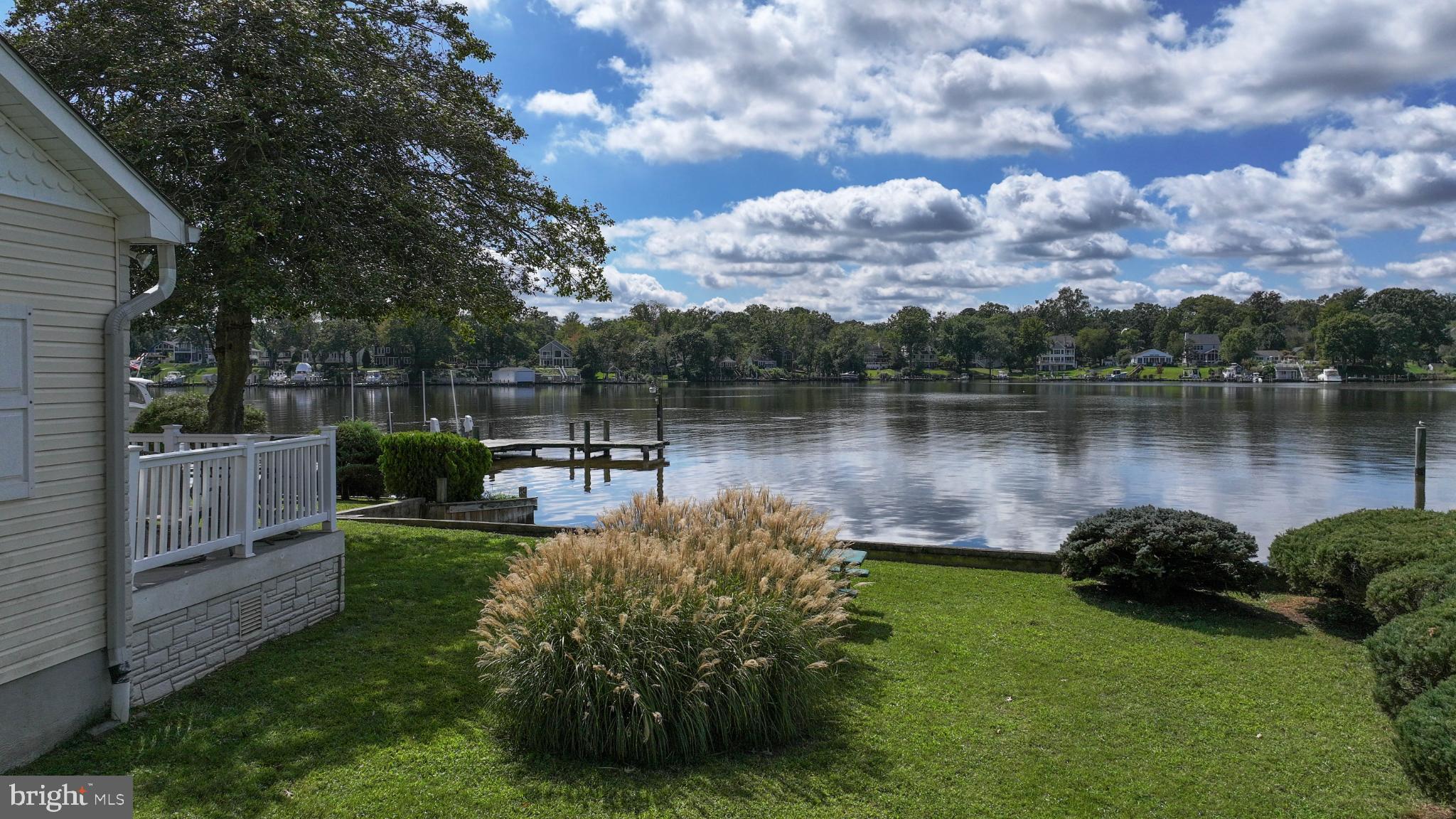 UPPER MAGOTHY BEACH - Residential