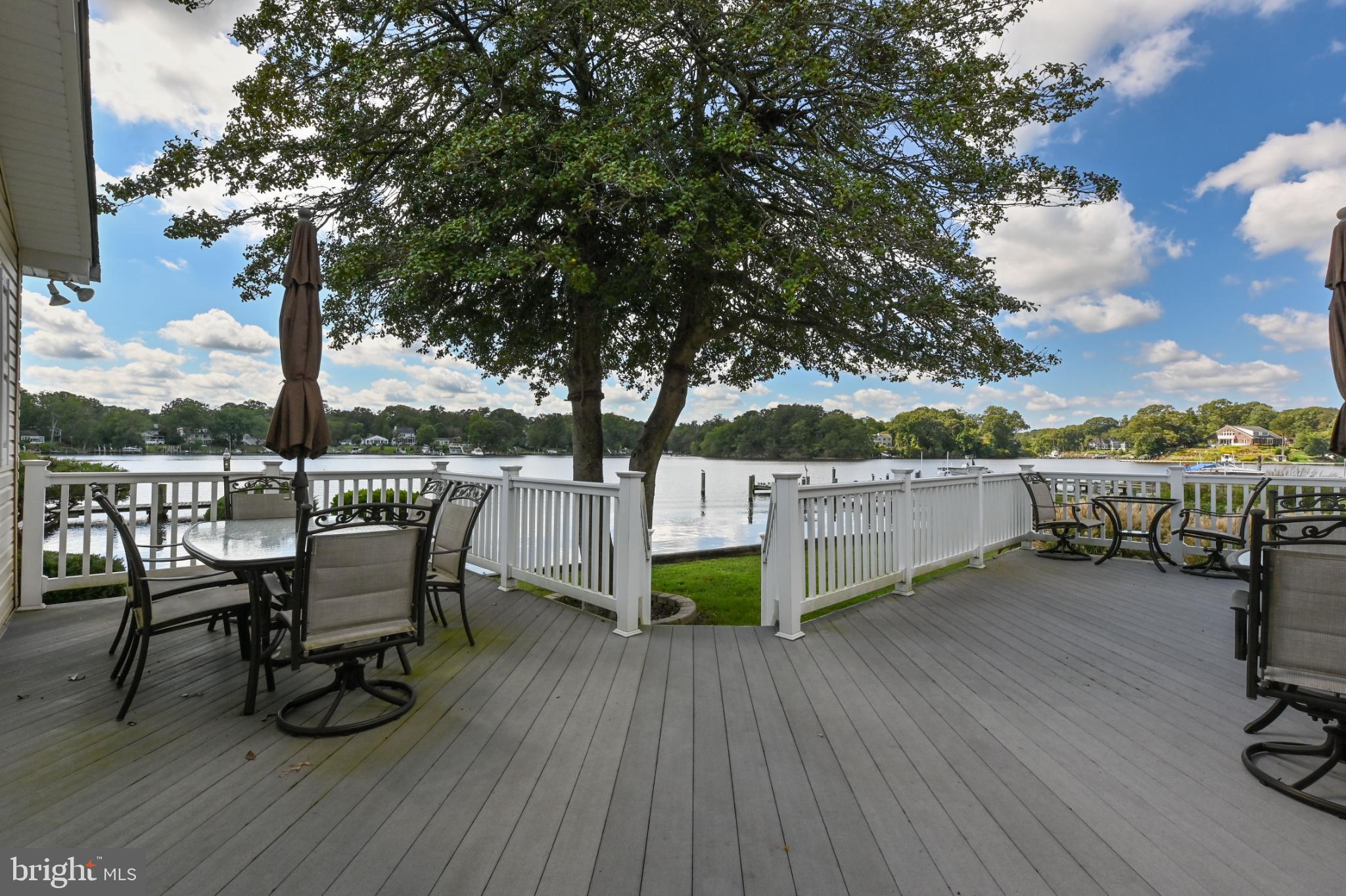 UPPER MAGOTHY BEACH - Residential