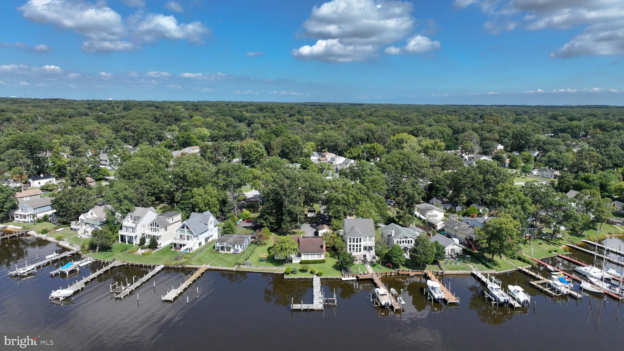 UPPER MAGOTHY BEACH - Residential
