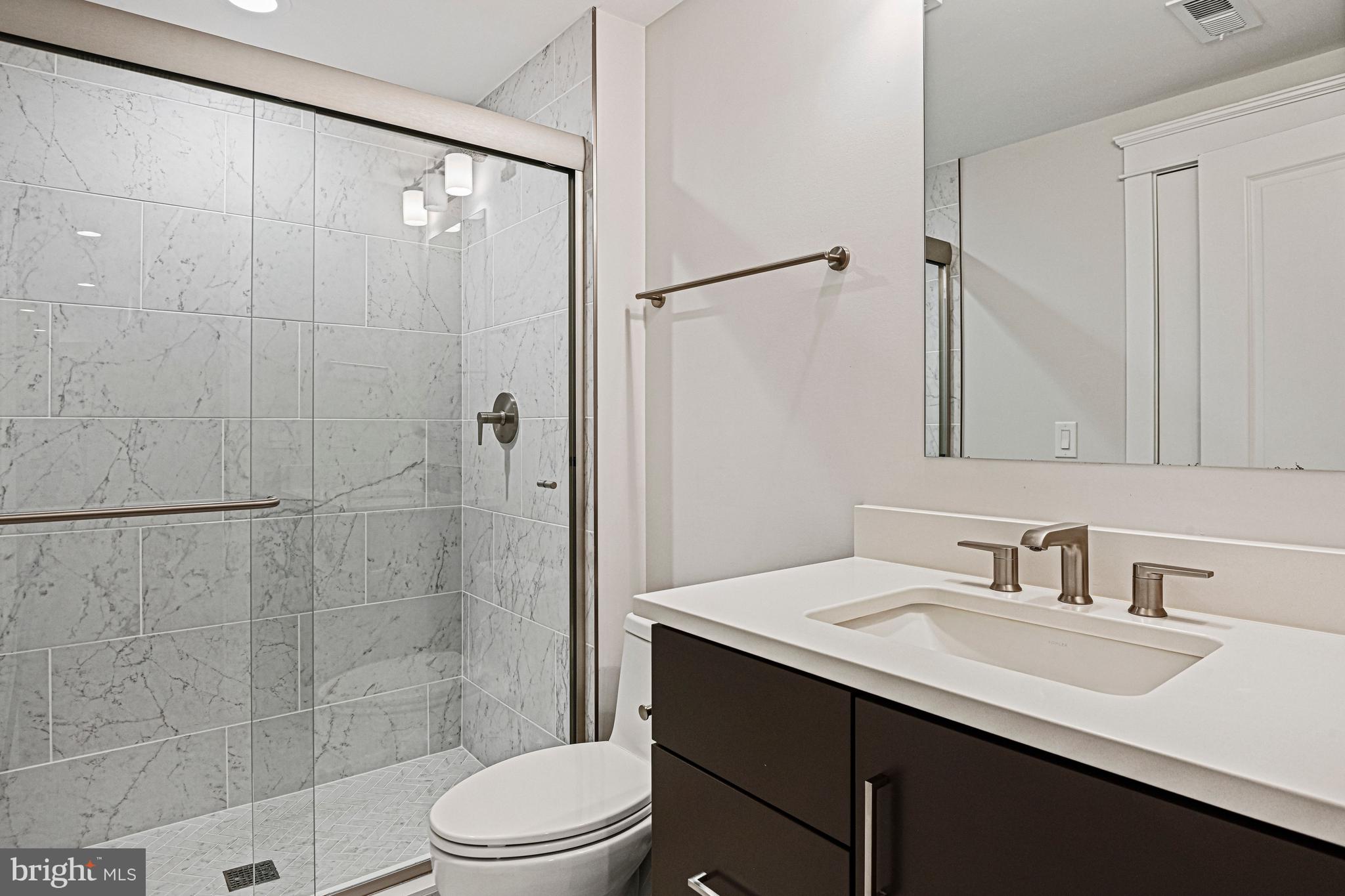 HIGHVIEW TERRACE - Residential