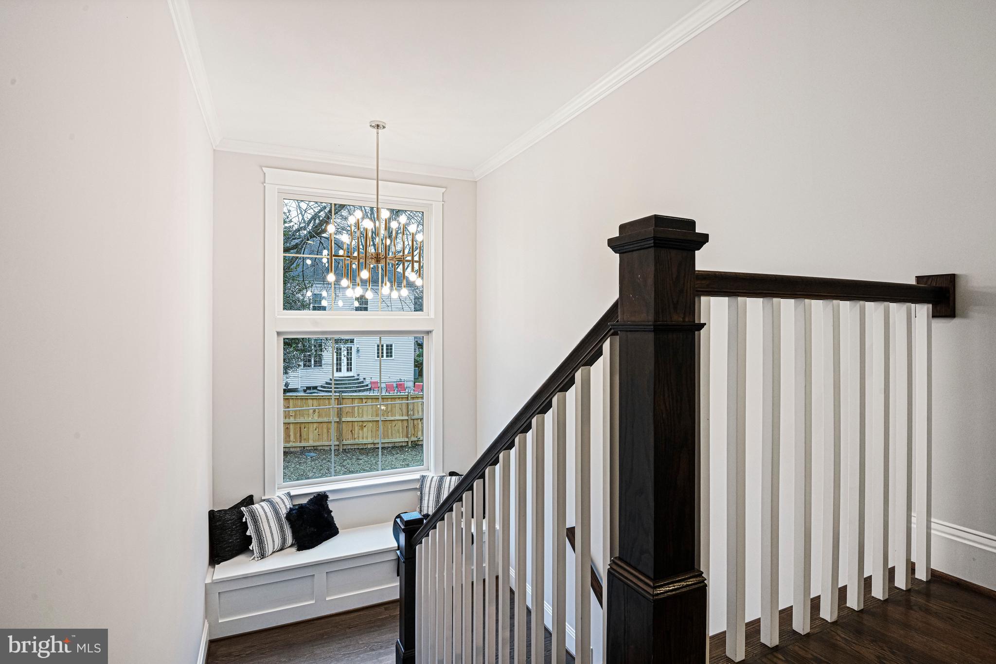 HIGHVIEW TERRACE - Residential