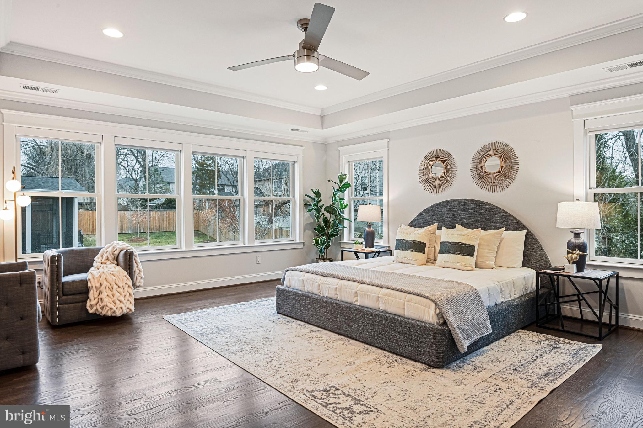 HIGHVIEW TERRACE - Residential